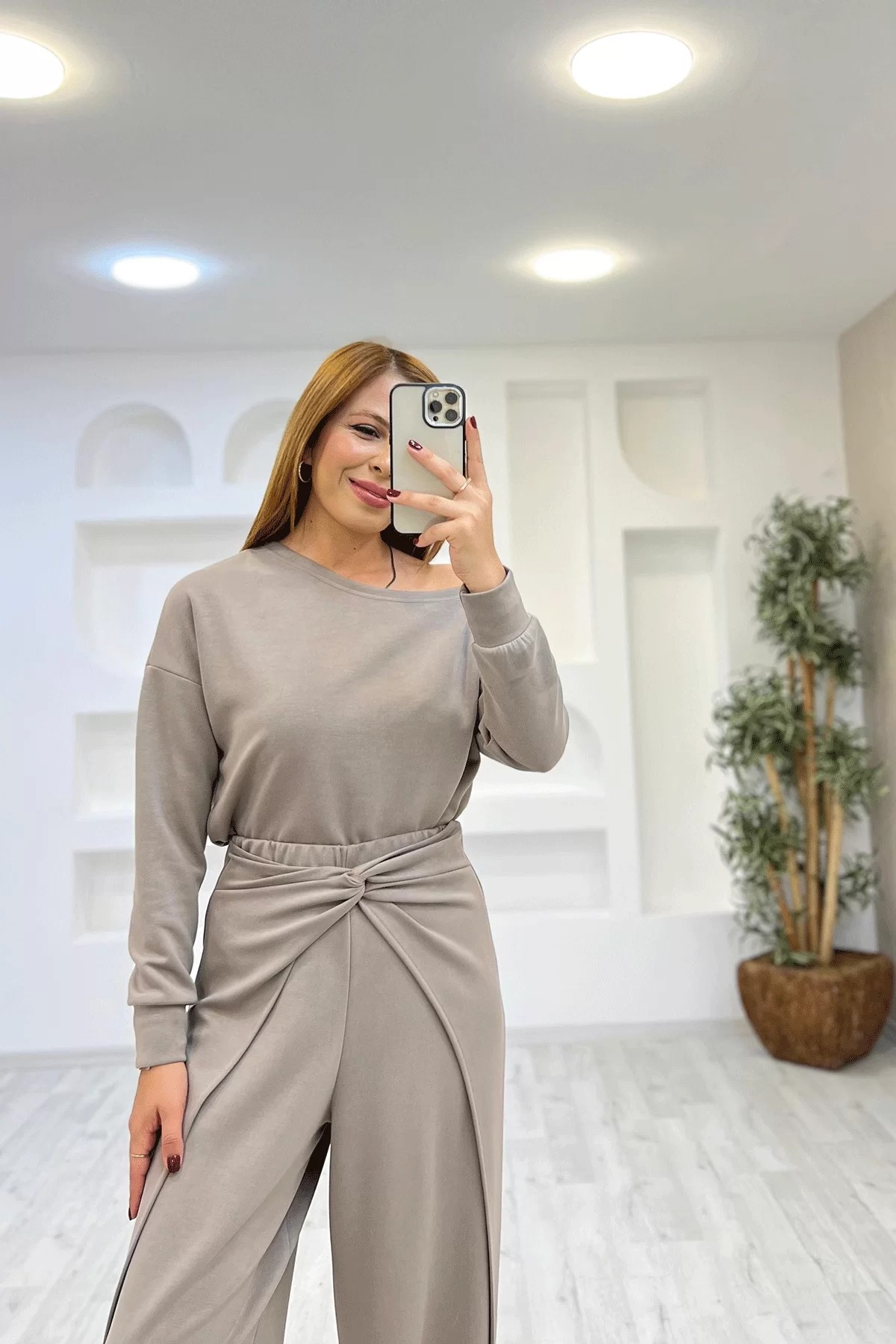 Modal Kayık Yaka Taş Takım