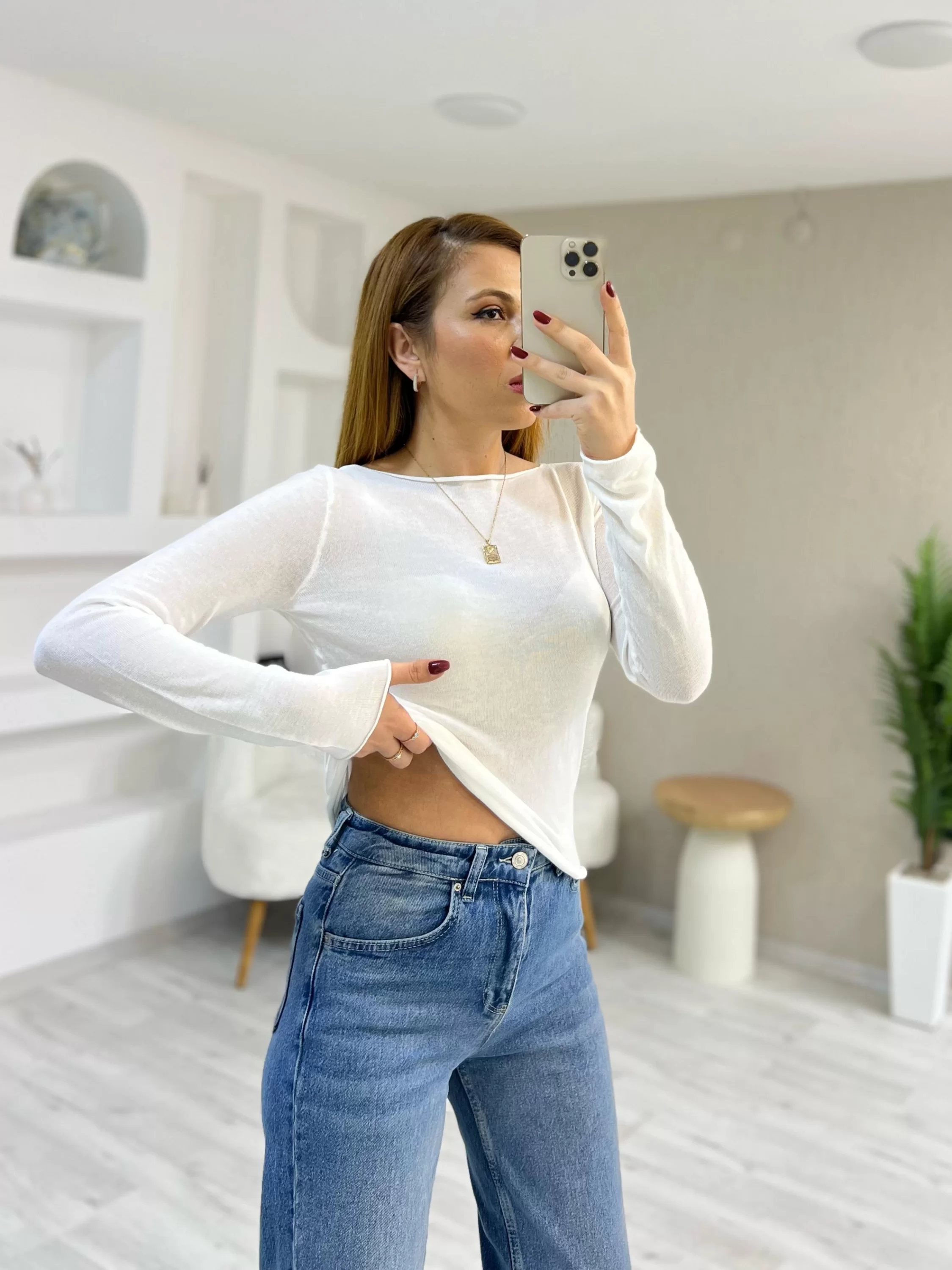 Kayık Yaka Transparan Bluz Beyaz