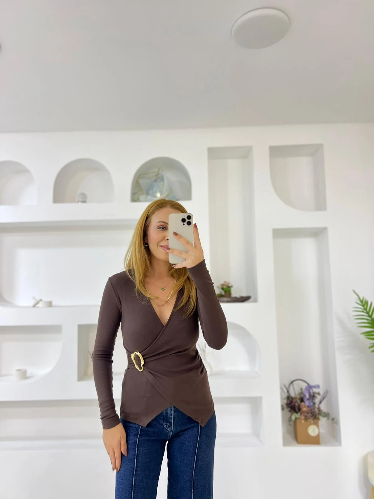 Buzi Tokalı Bluz - Kahverengi