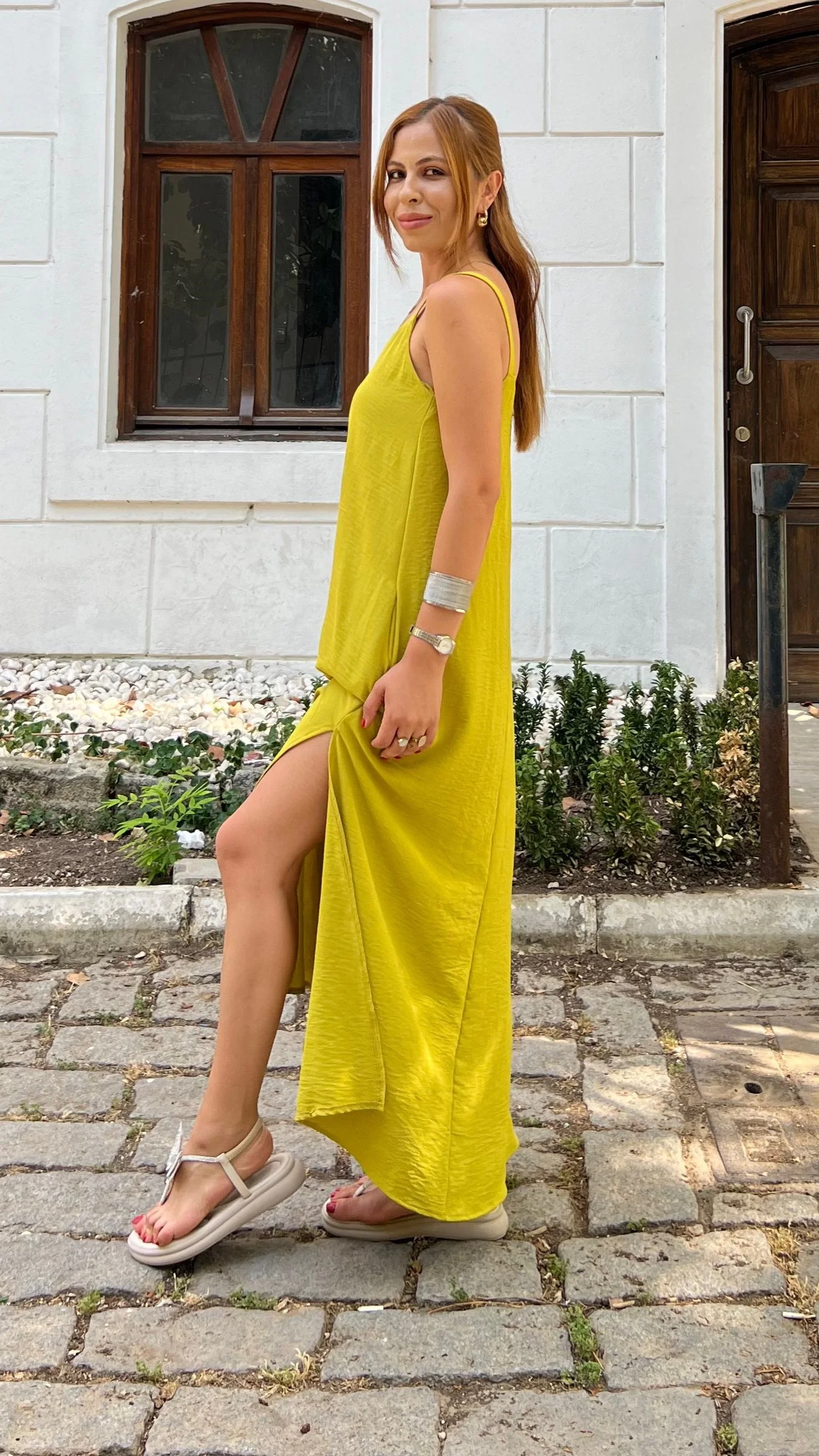 İp Askılı Yırtmaçlı Ayrobin Elbise Olive