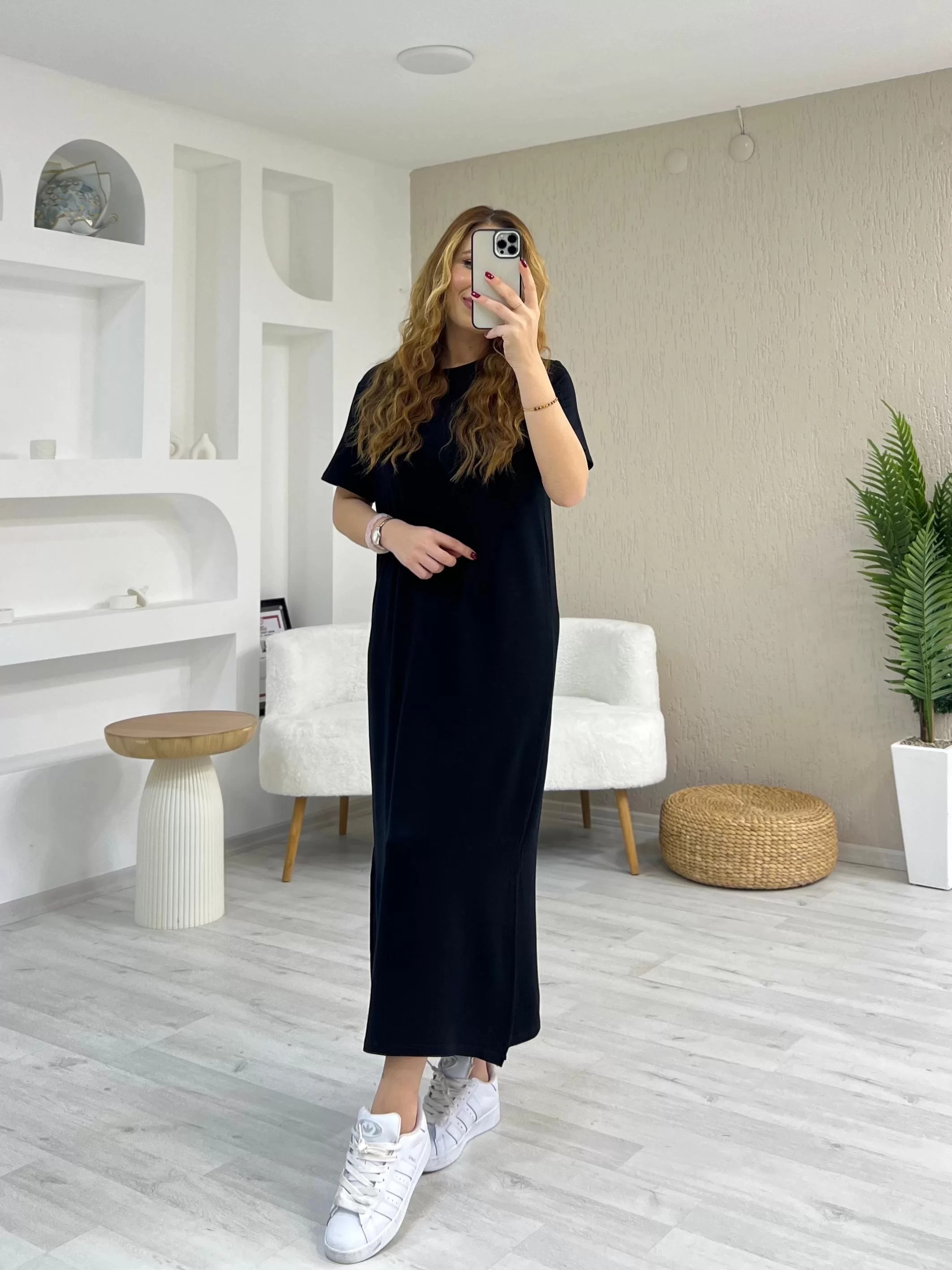 Yırtmaçlı Modal Elbise Siyah