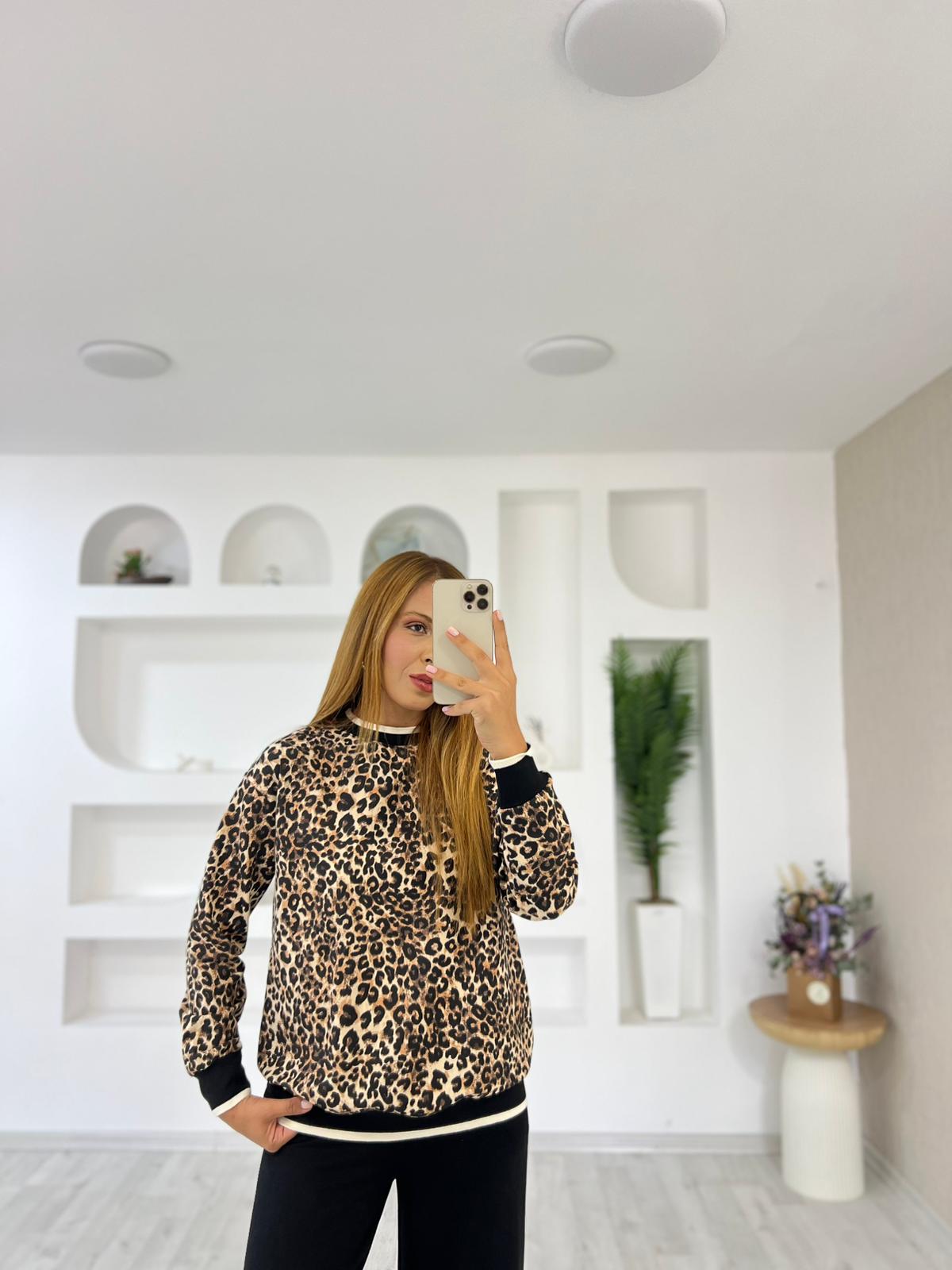 (Ön sipariş) Leopar Ribanalı Triko Takım