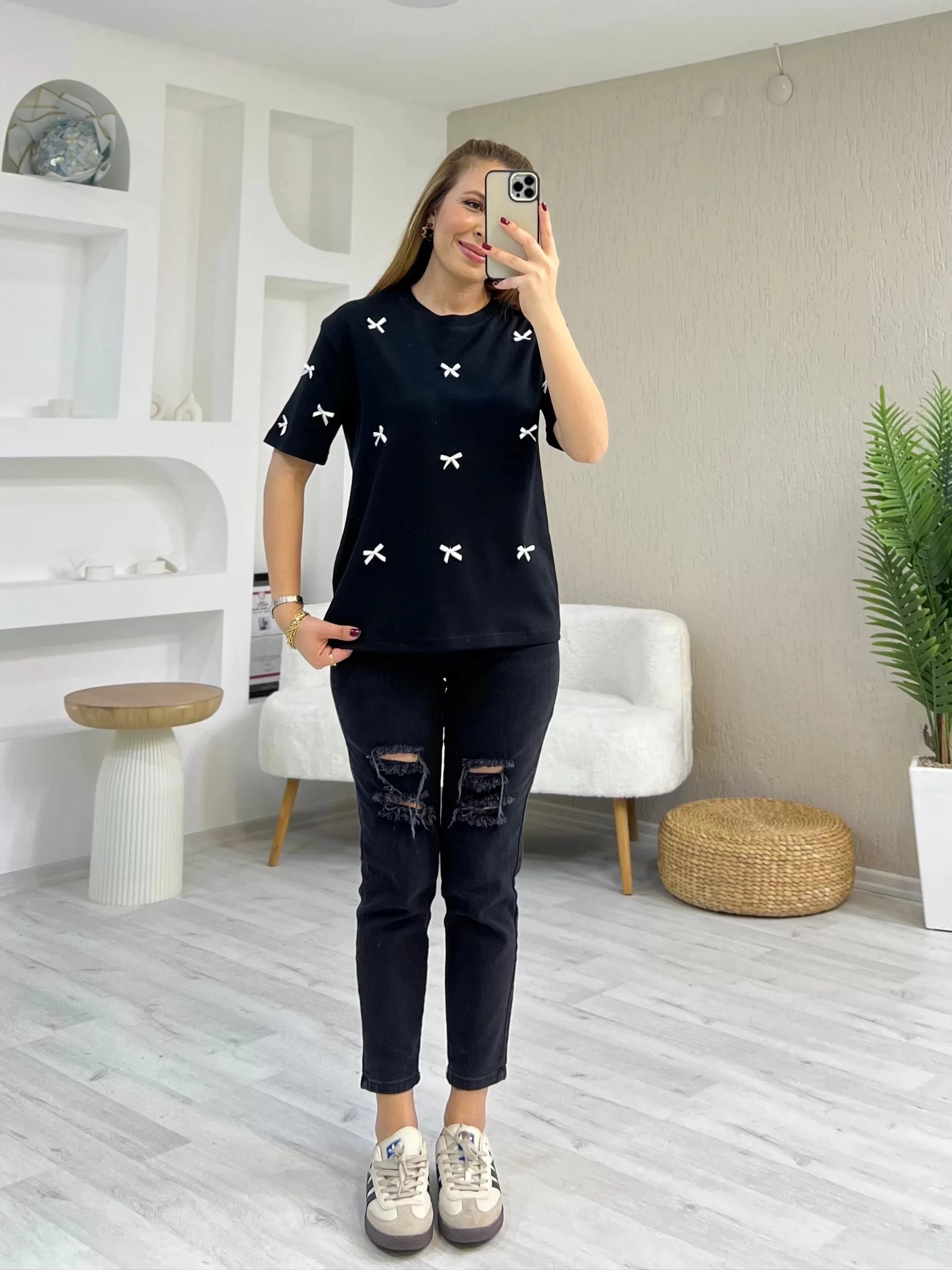 Kurdela Baskılı Siyah Tshirt