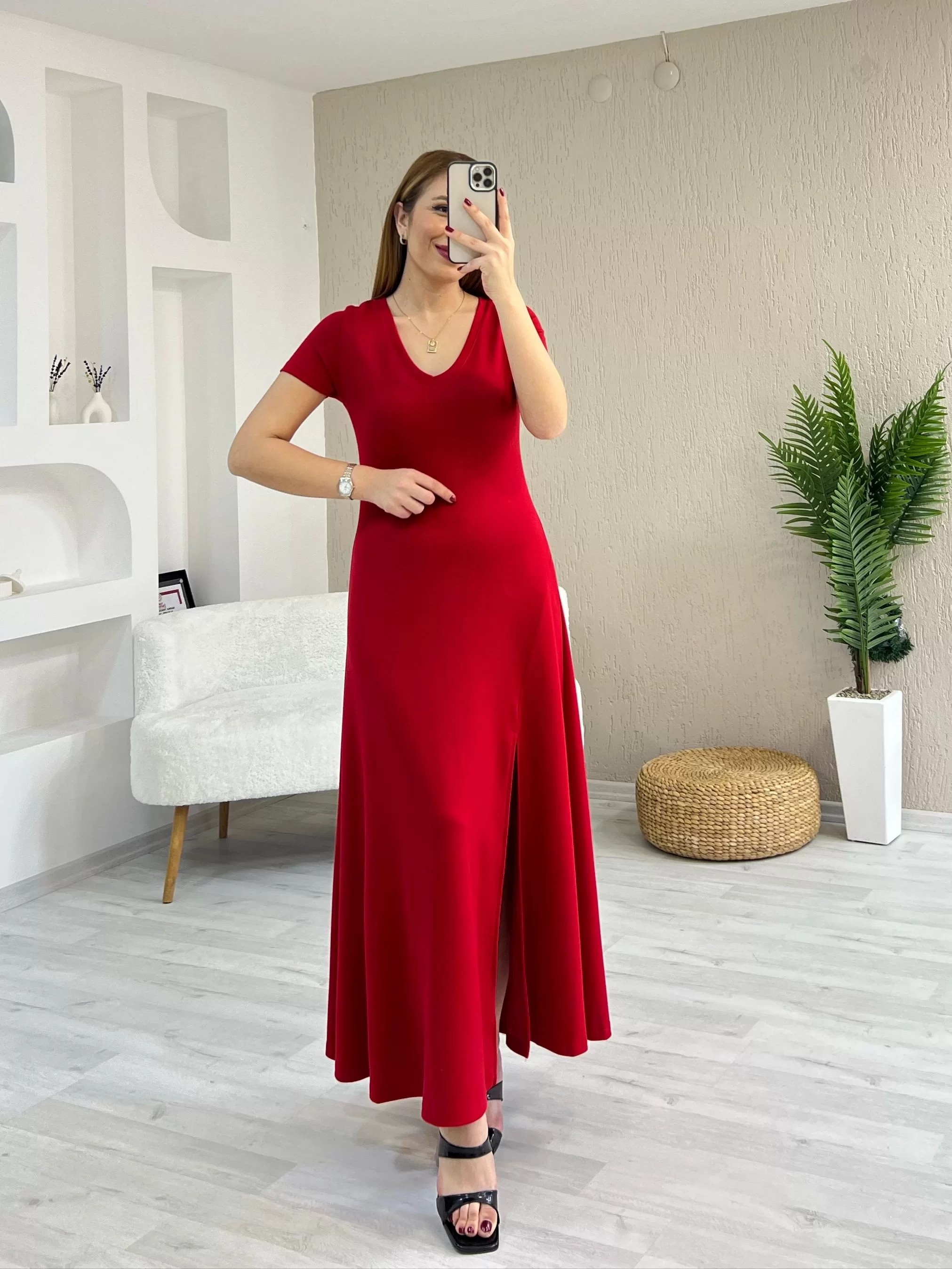 Modal Tek Yırtmaçlı Maxi Boy Elbise Kırmızı