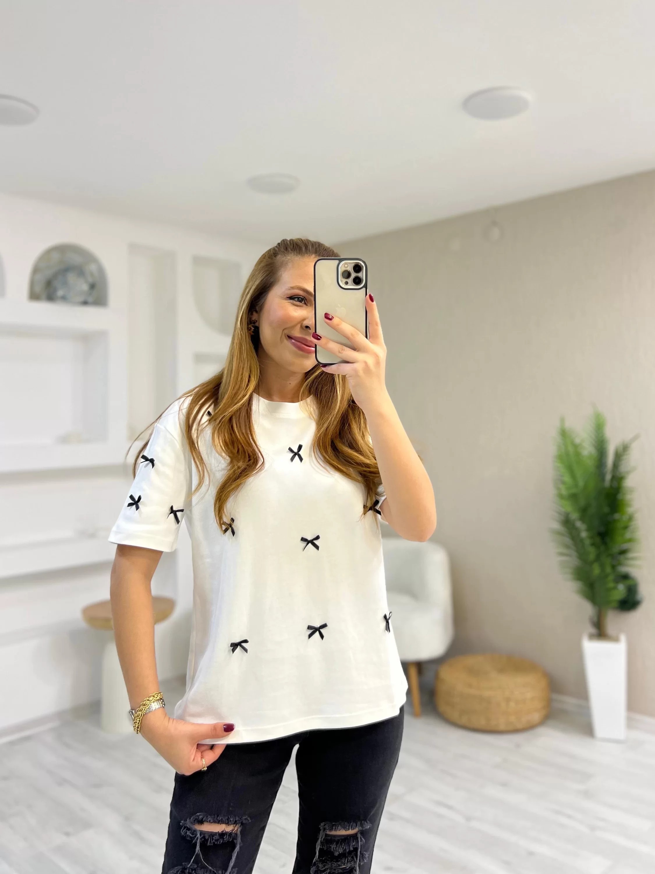Kurdela Baskılı Beyaz Tshirt
