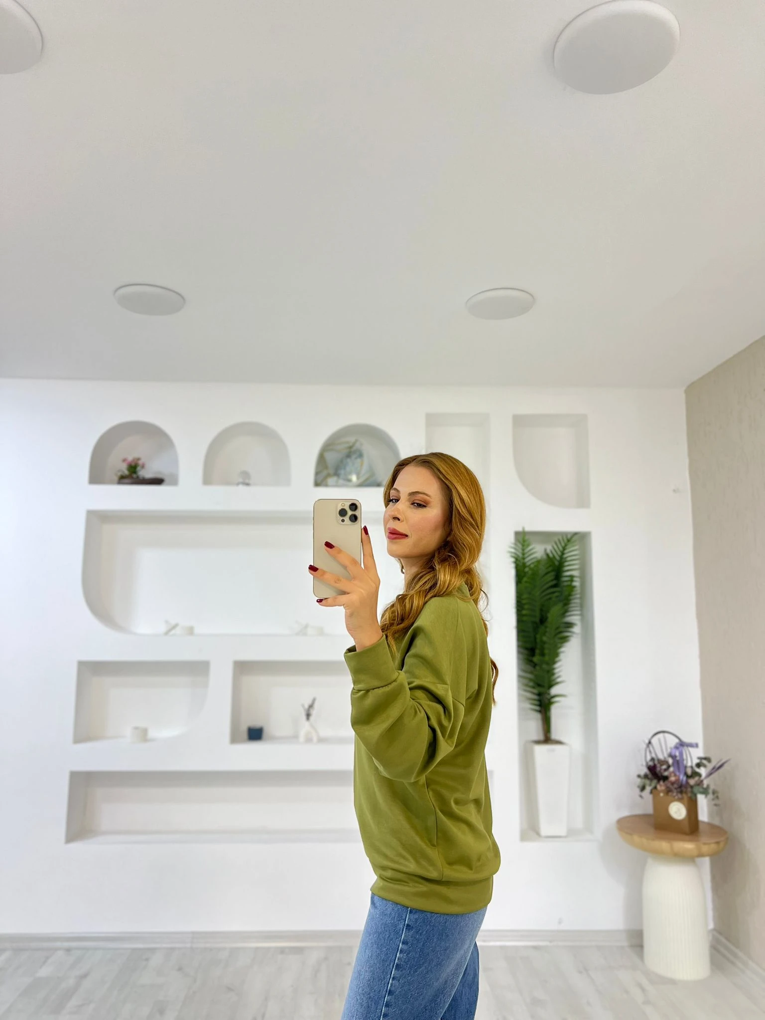 Evalı Kuş Nakışlı Sweat