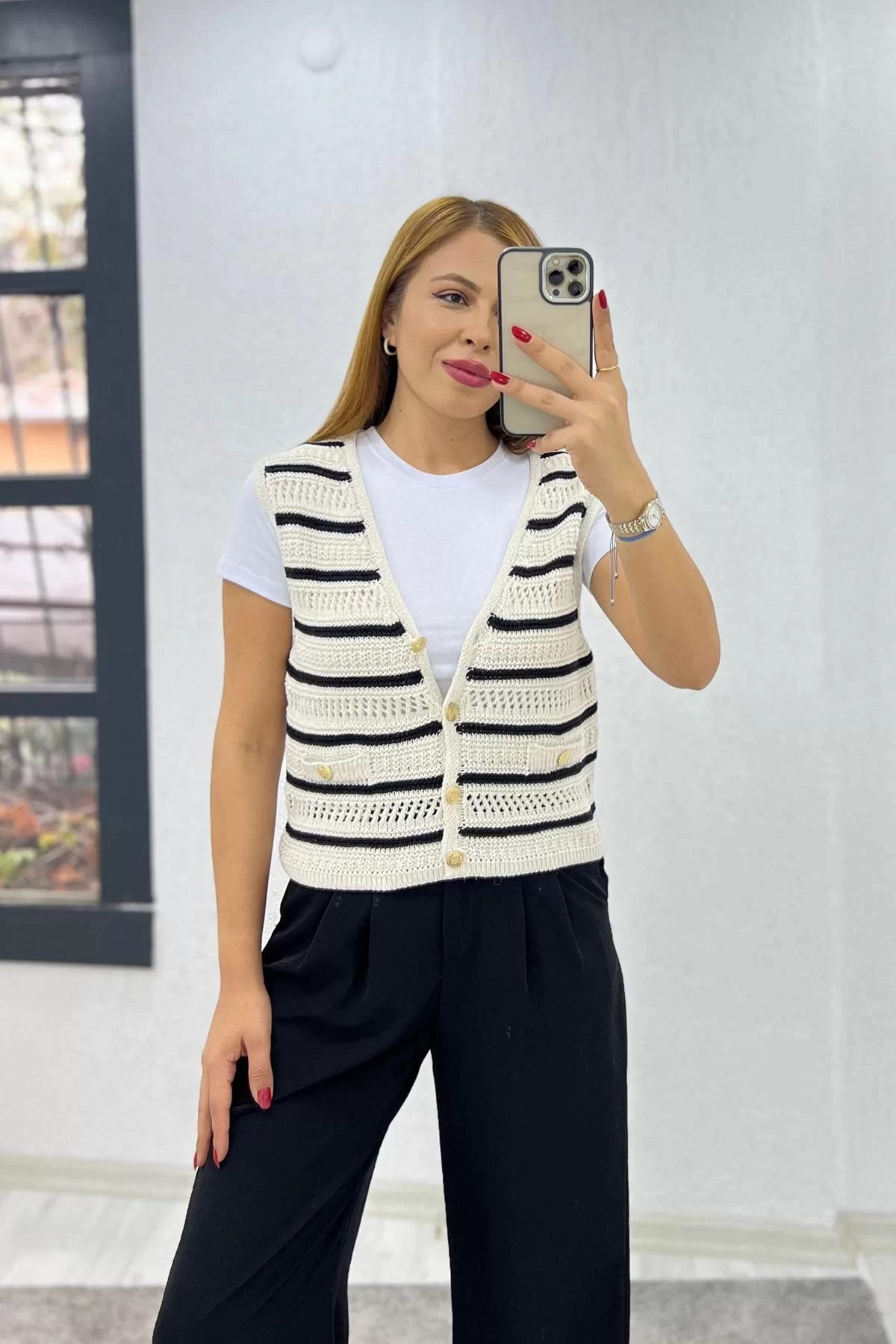 Siyah Çizgili Süveter Yelek Siyah Çizgili