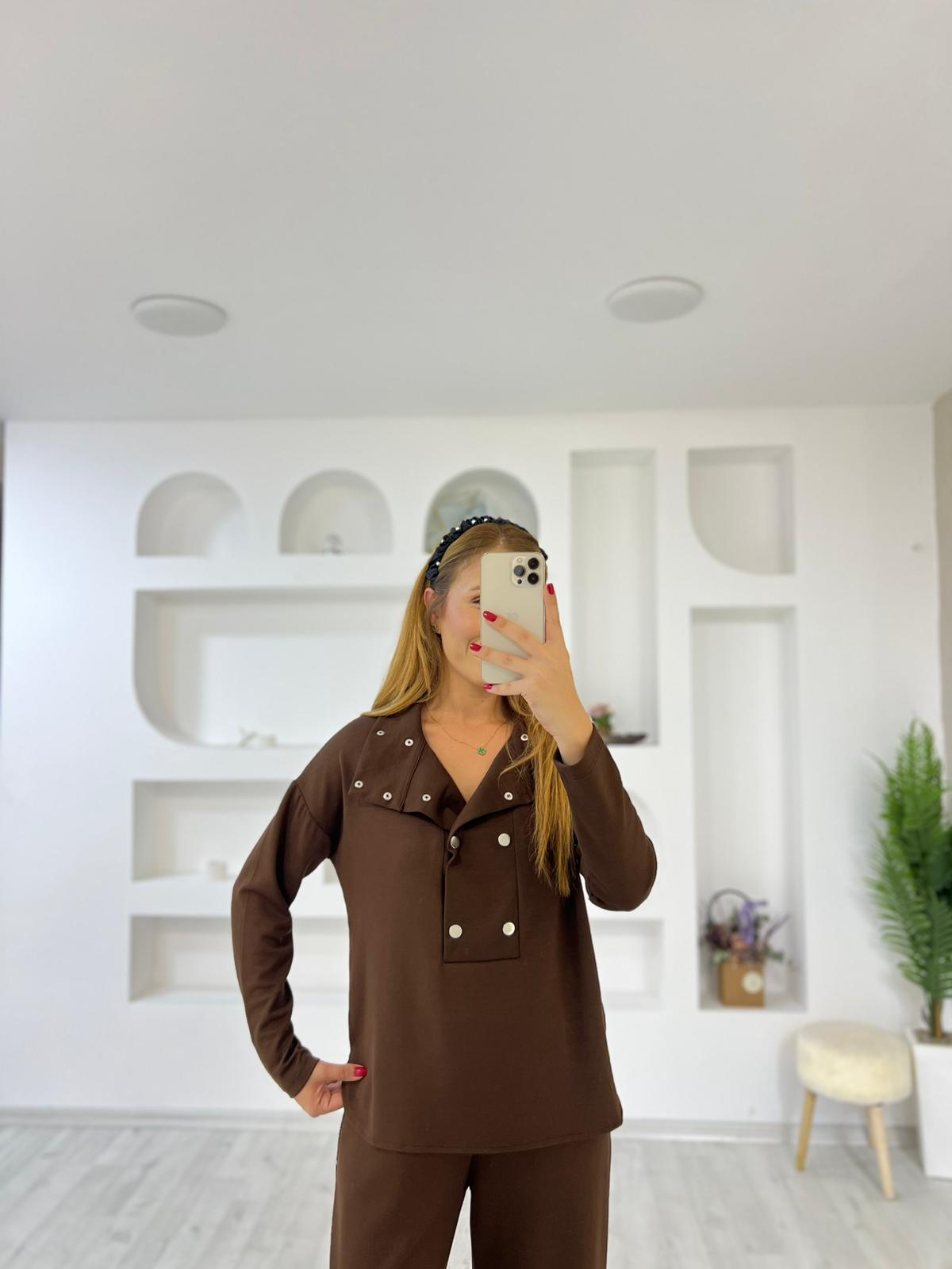 Geniş Patlı Çıtçıtlı Takım