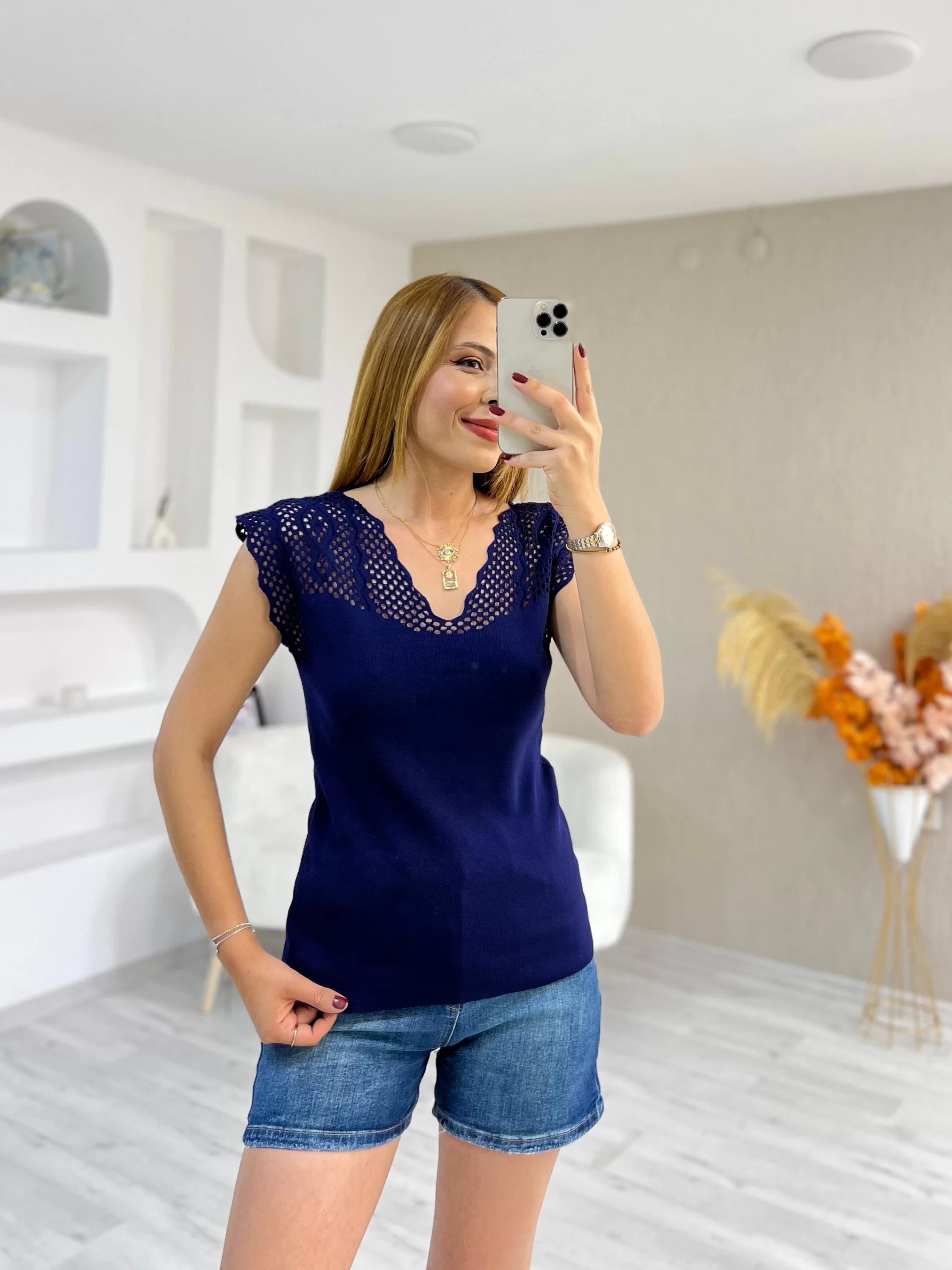 Göğüs Üstü Ajurlu Atlet Lacivert