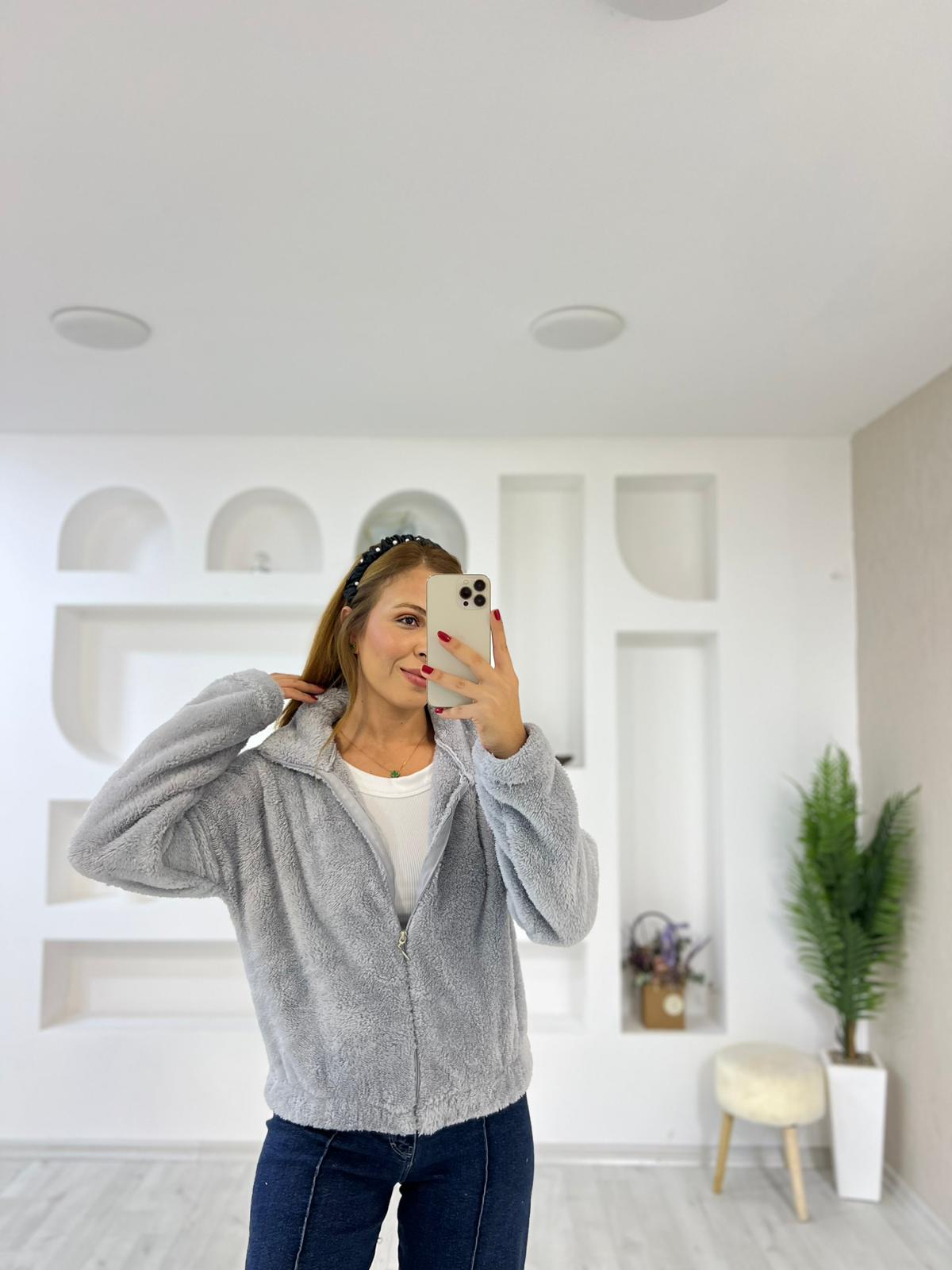 Yakalı Peluş - Açık Gri