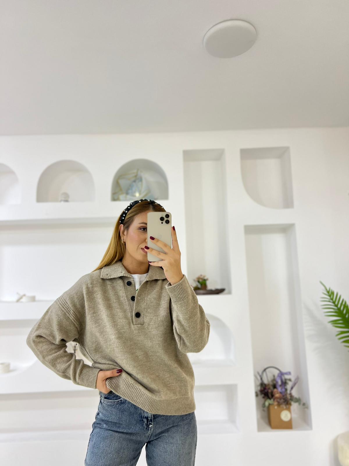 Polo Yaka Düğmeli Triko Kazak - Bej