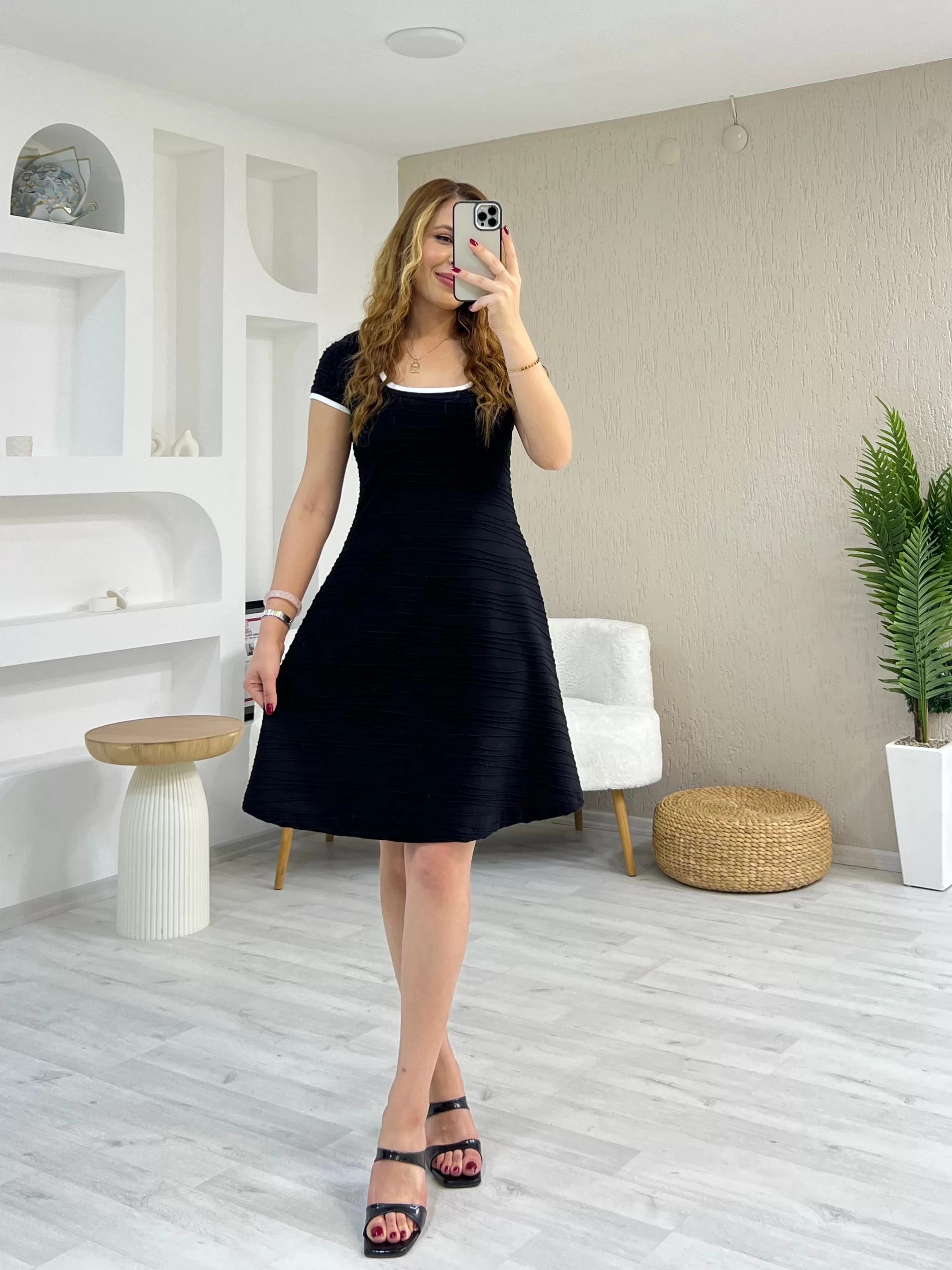 Biye Detay Çan Mini Elbise