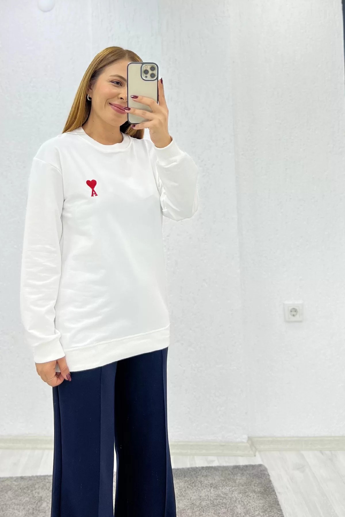 Ami LOGO Beyaz Sweatshirt