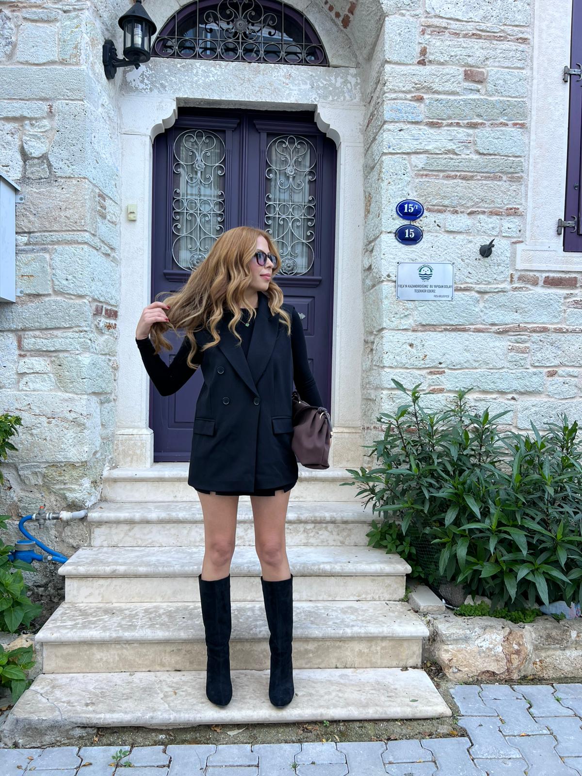 Krep İç Astarlı Kapaklı Yelek