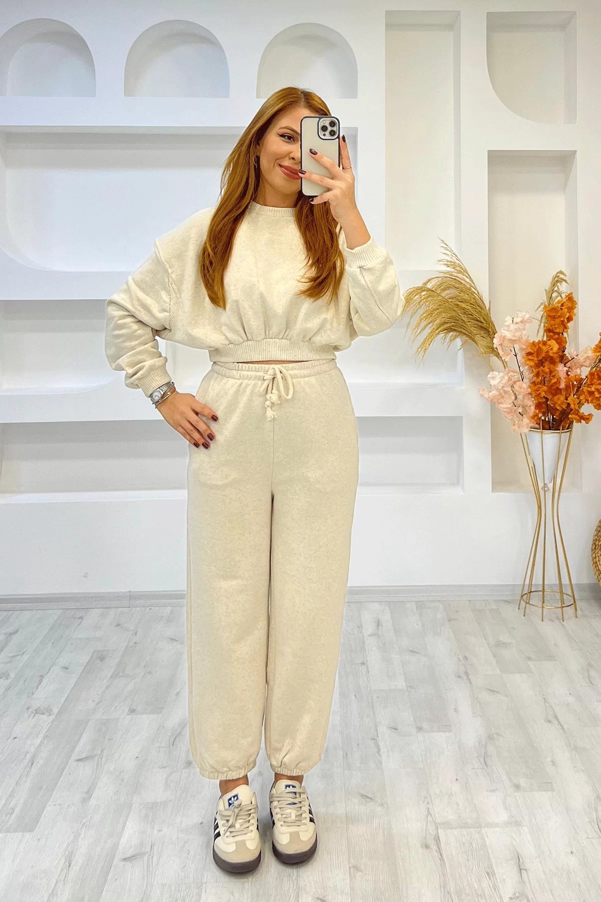 Ribanalı Crop Sweatli Ekru İkili Takım