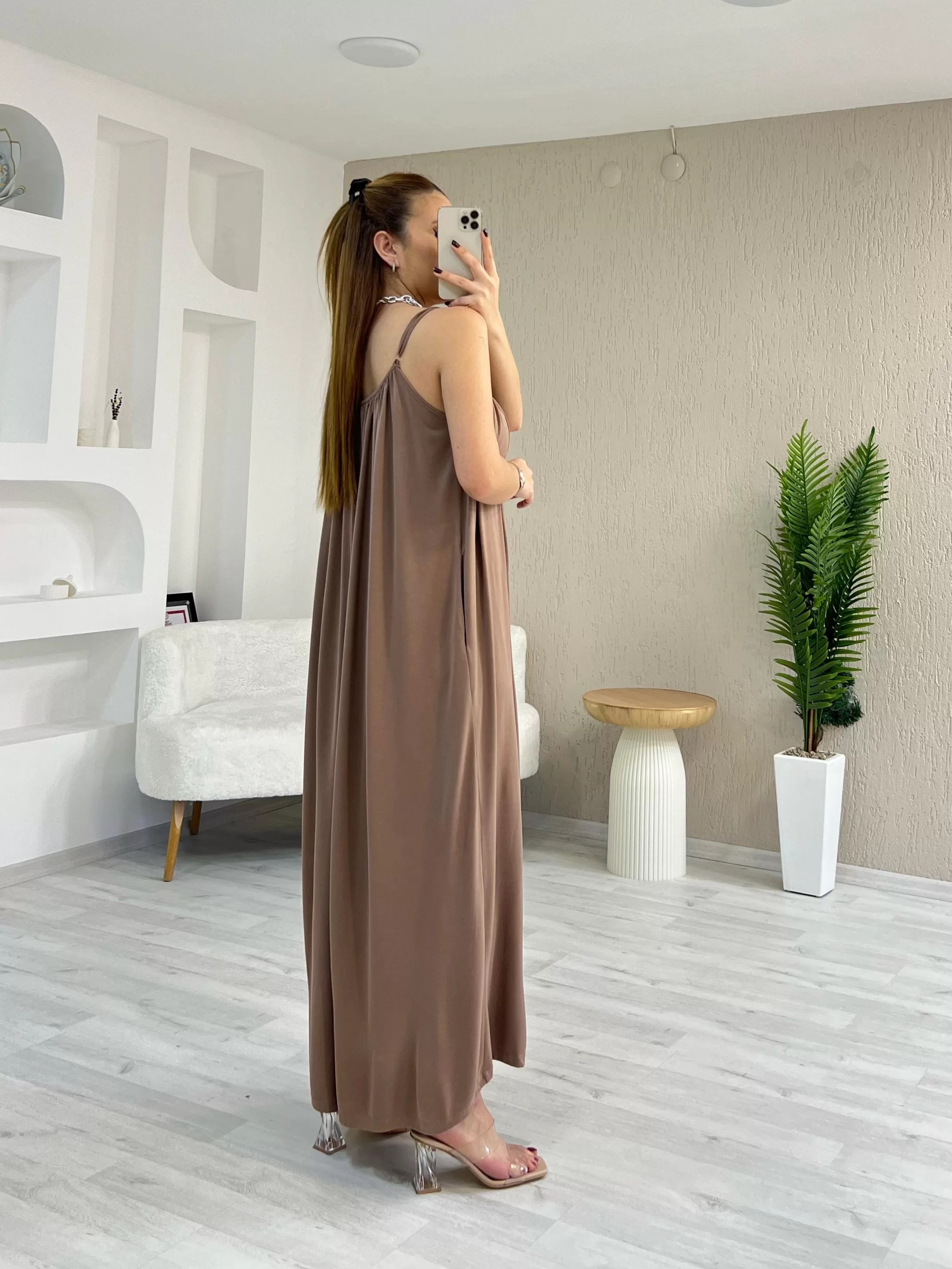 Ayarlanabilir Askılı Elbise Kahve