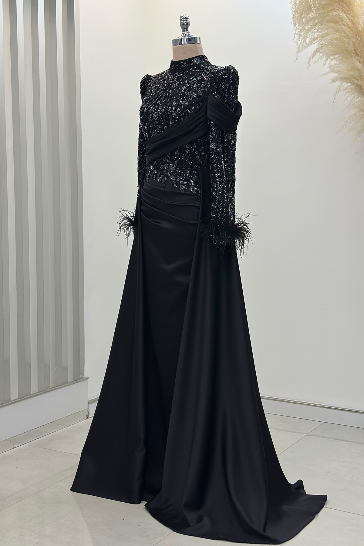 Anabel Abiye - 24121
