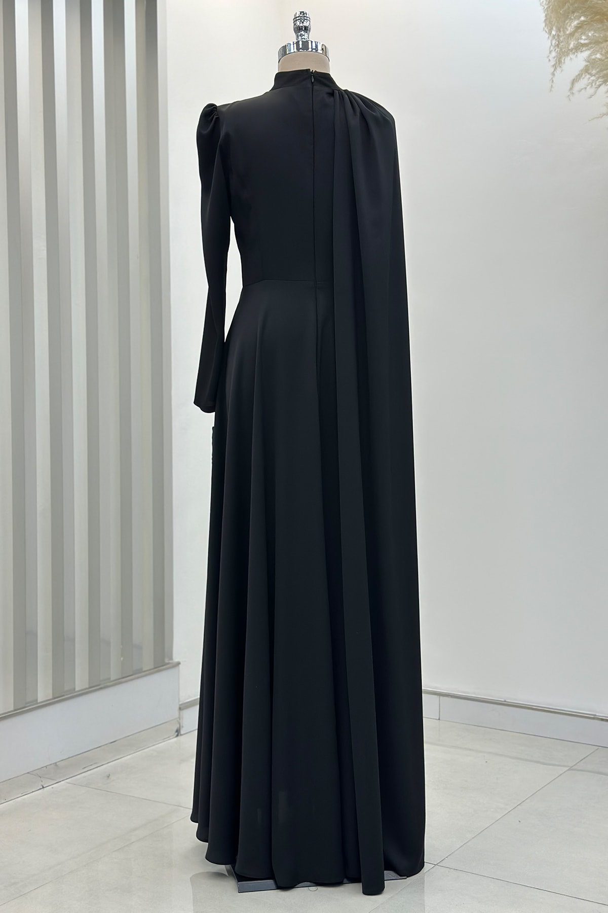 Molly Abiye - 25159