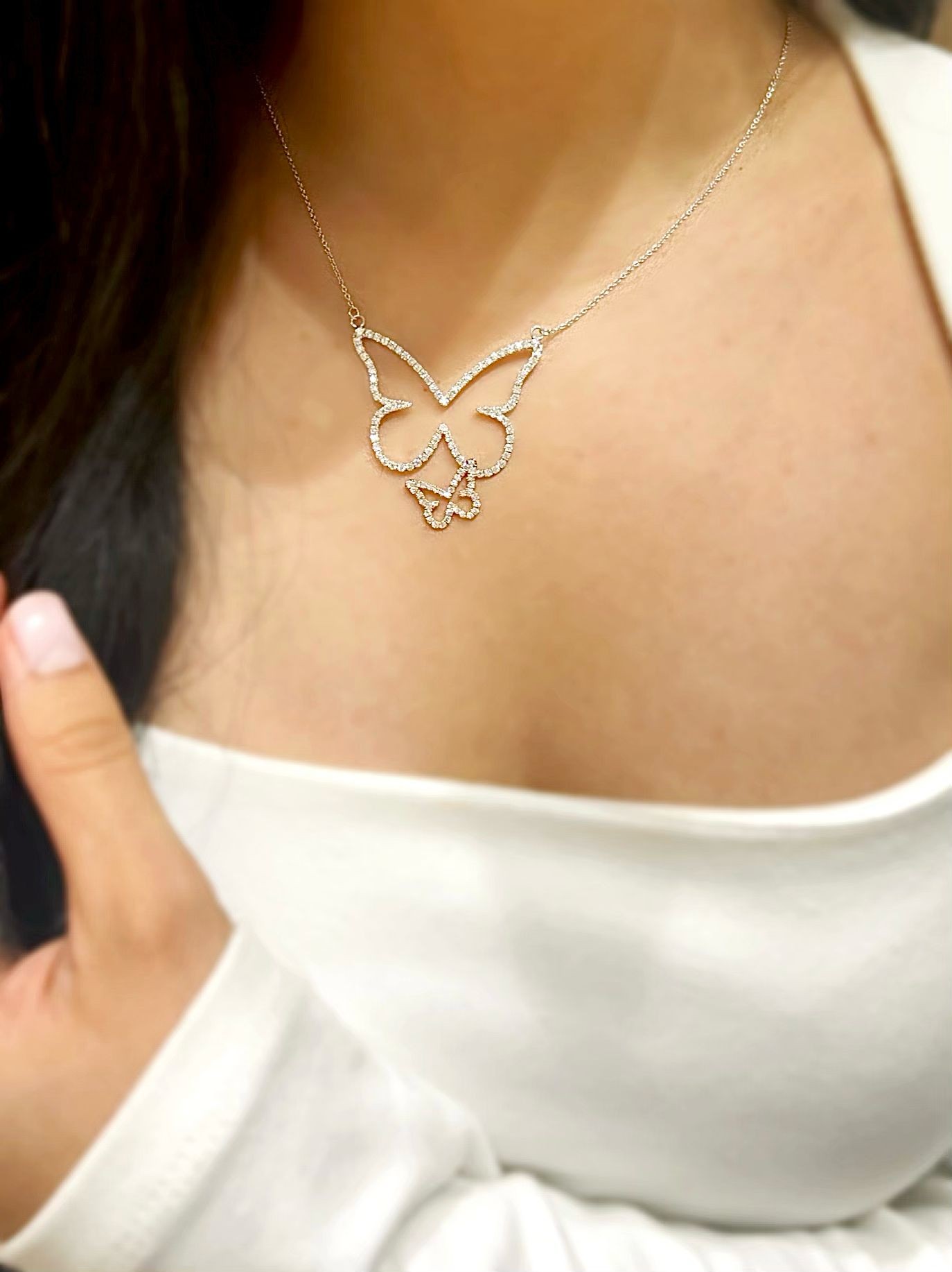 Butterfly Diamond Necklace 0.81 Ct G VS1
