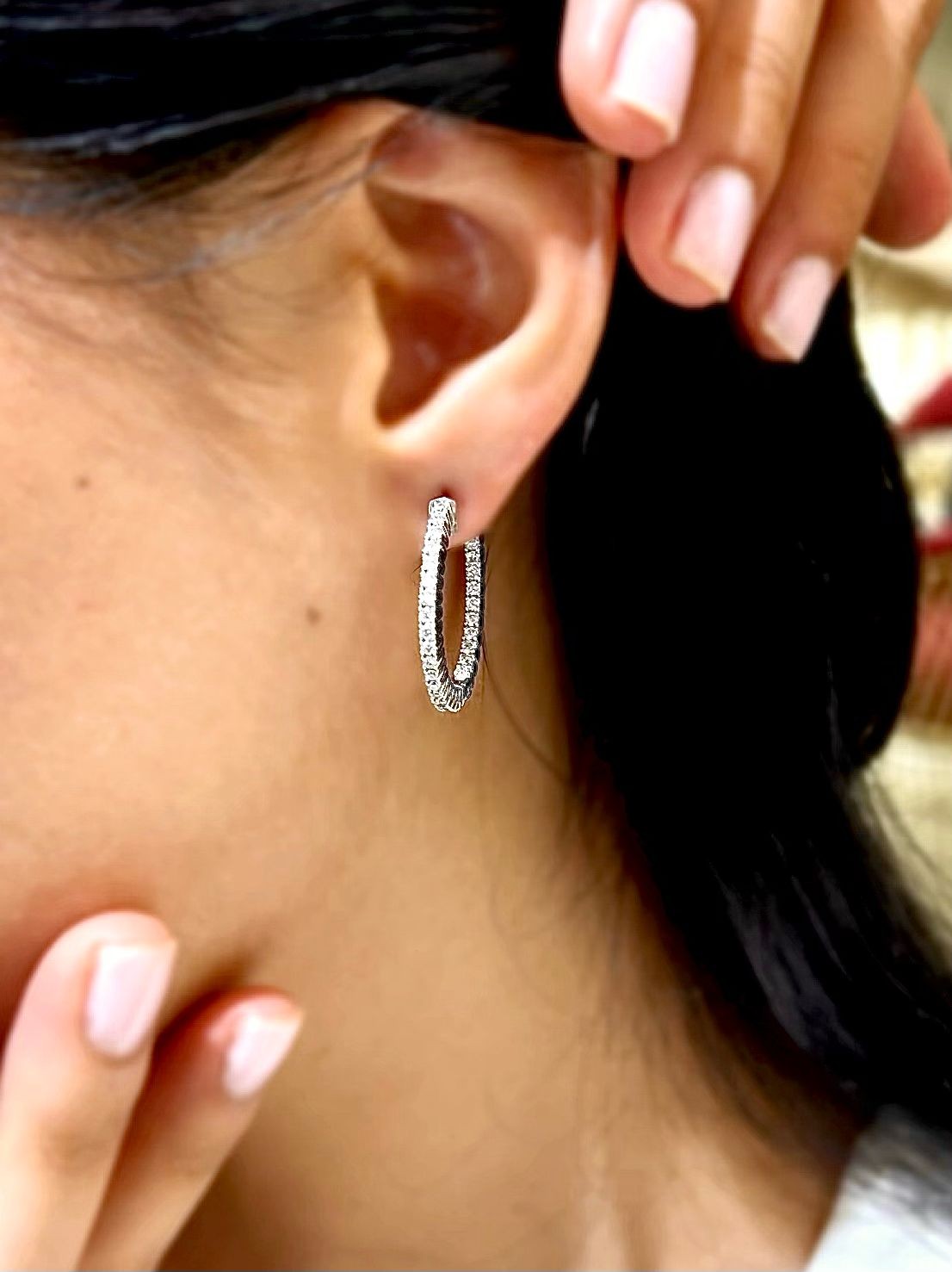 Hoop Diamond Earrings 0.93 Ct G VS1