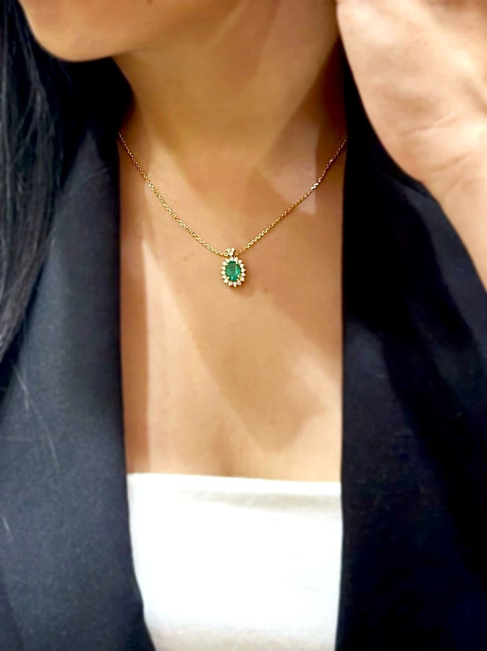 Emerald Diamond Necklace 0.38 Ct G VS1