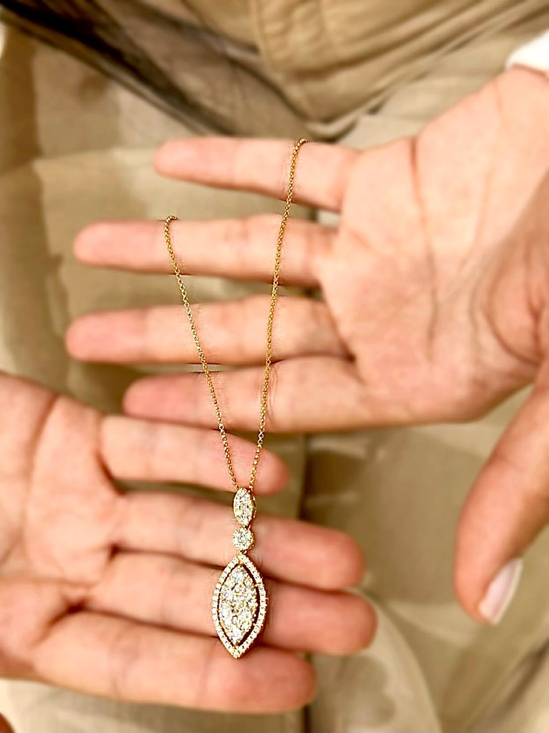 Marquise Diamond Necklace 2.35 Ct G VS1