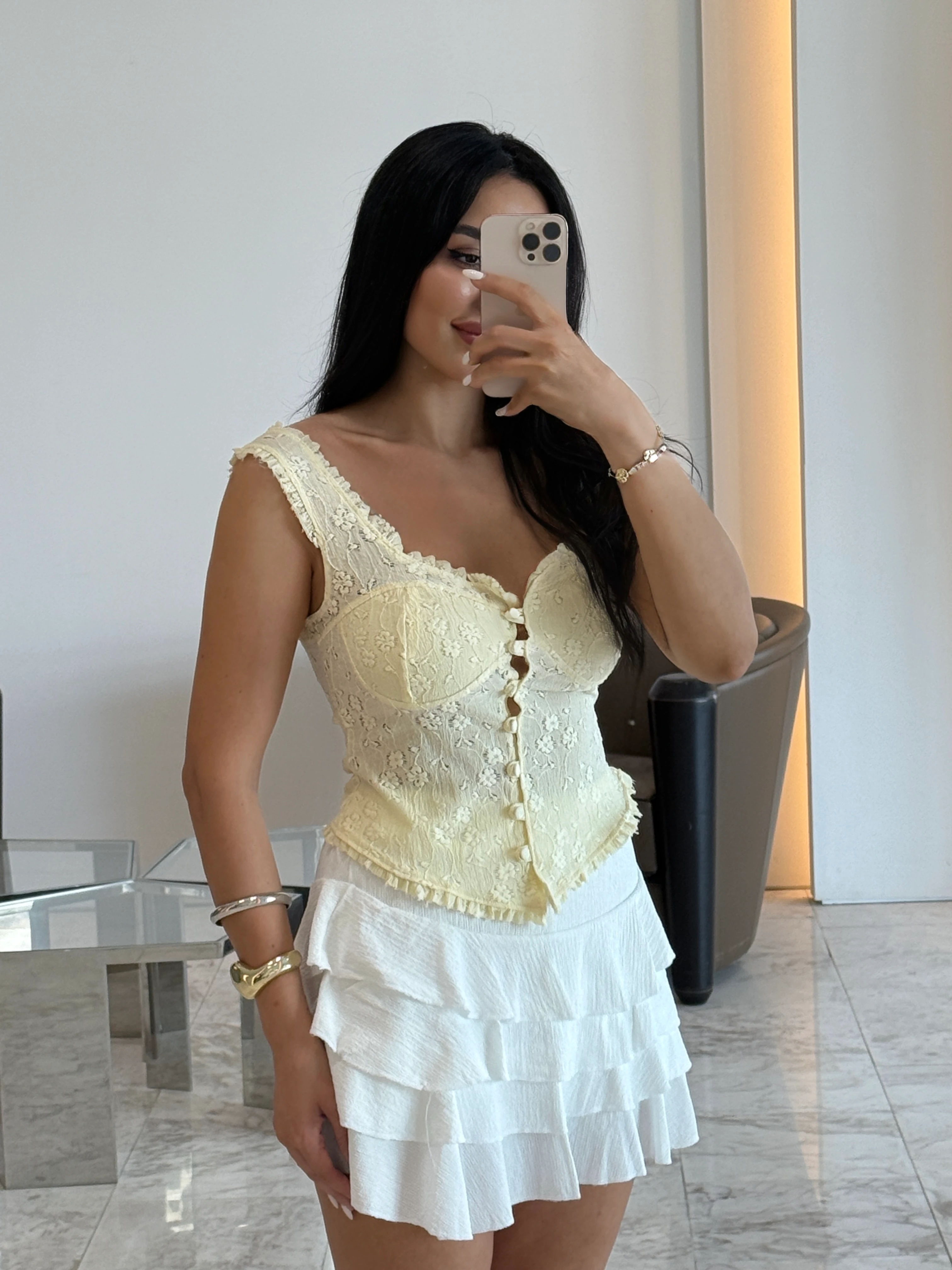 Düğme Dantel Detay Bluz