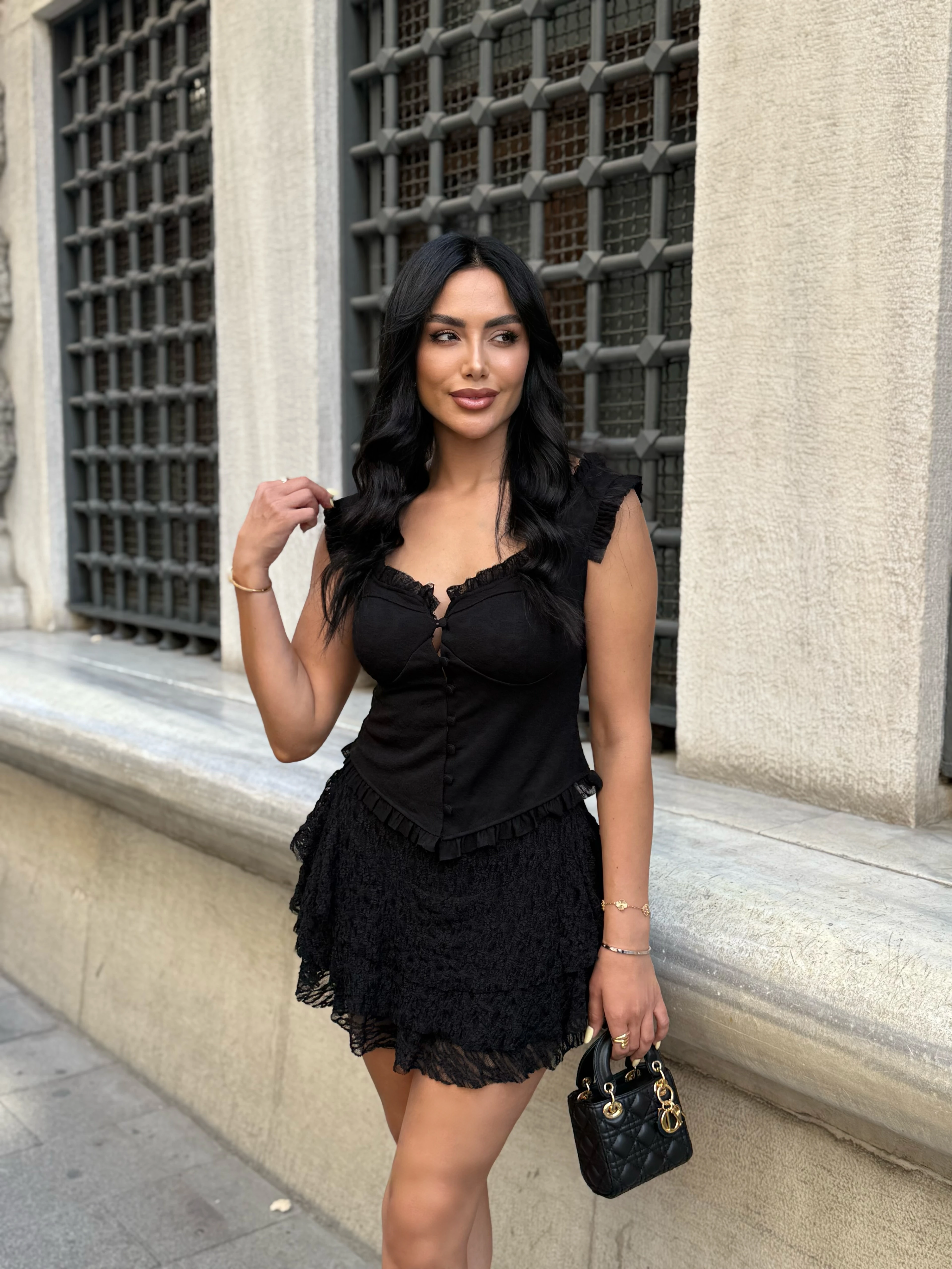 Dantel Düğme Detay Bluz - Siyah