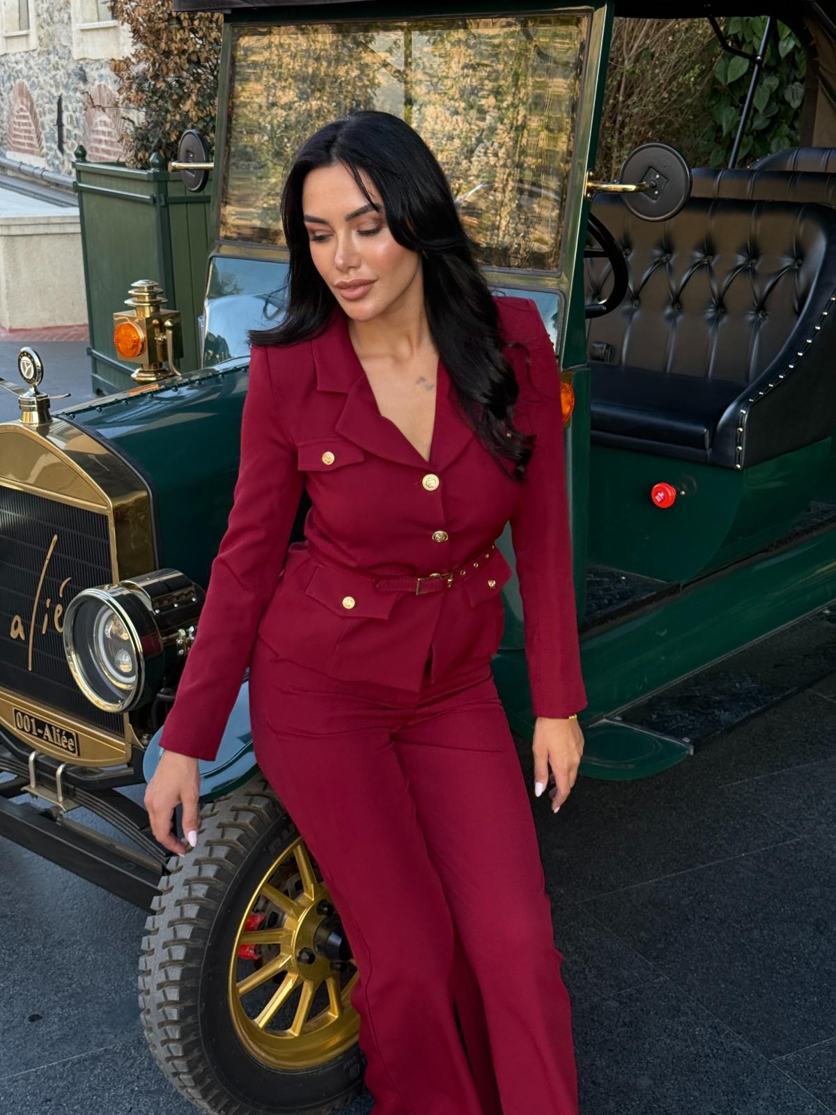 Kemer Detay Blazer Takım