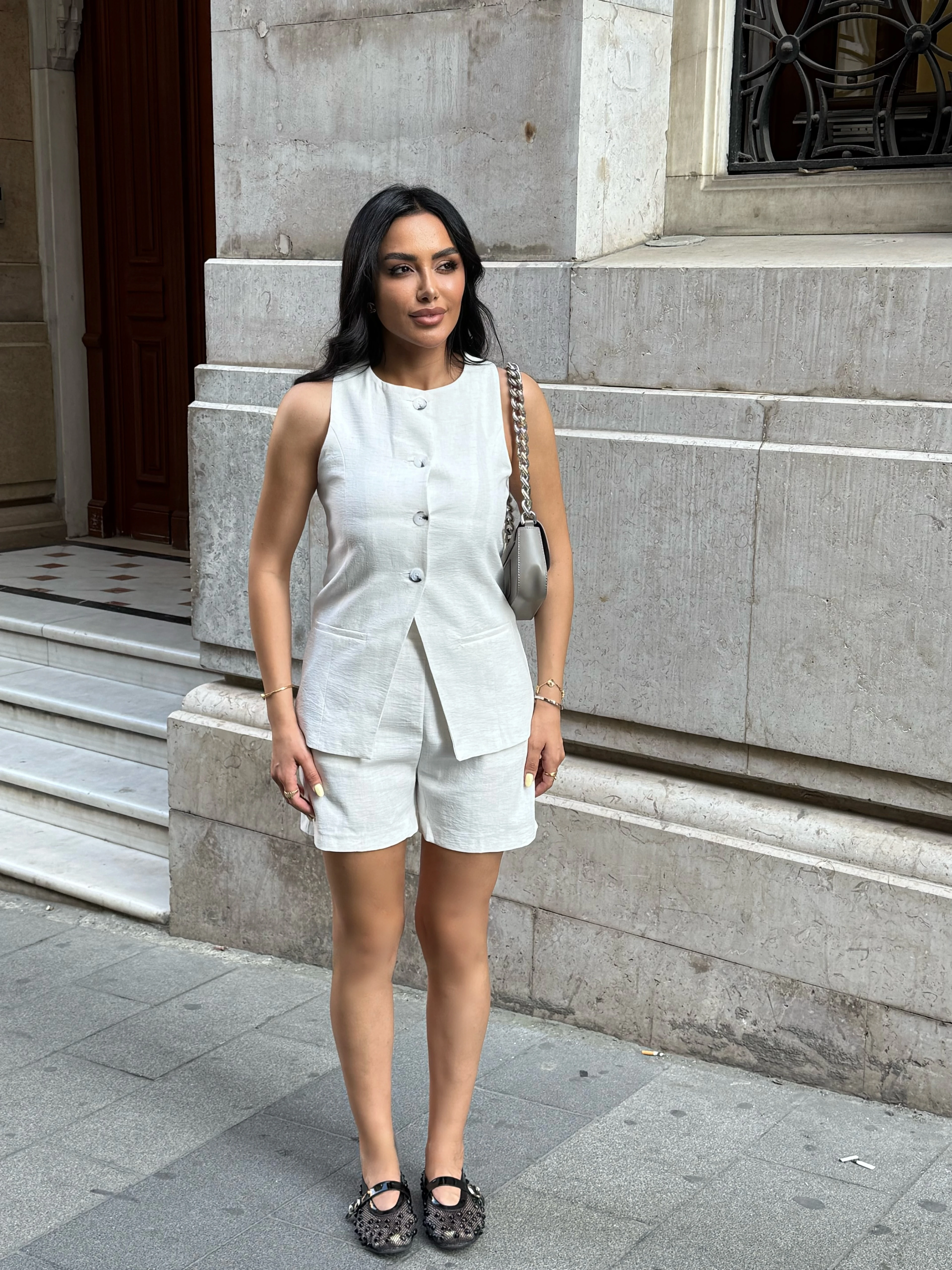 Blazer Düğme Detaylı Şortlu Takım