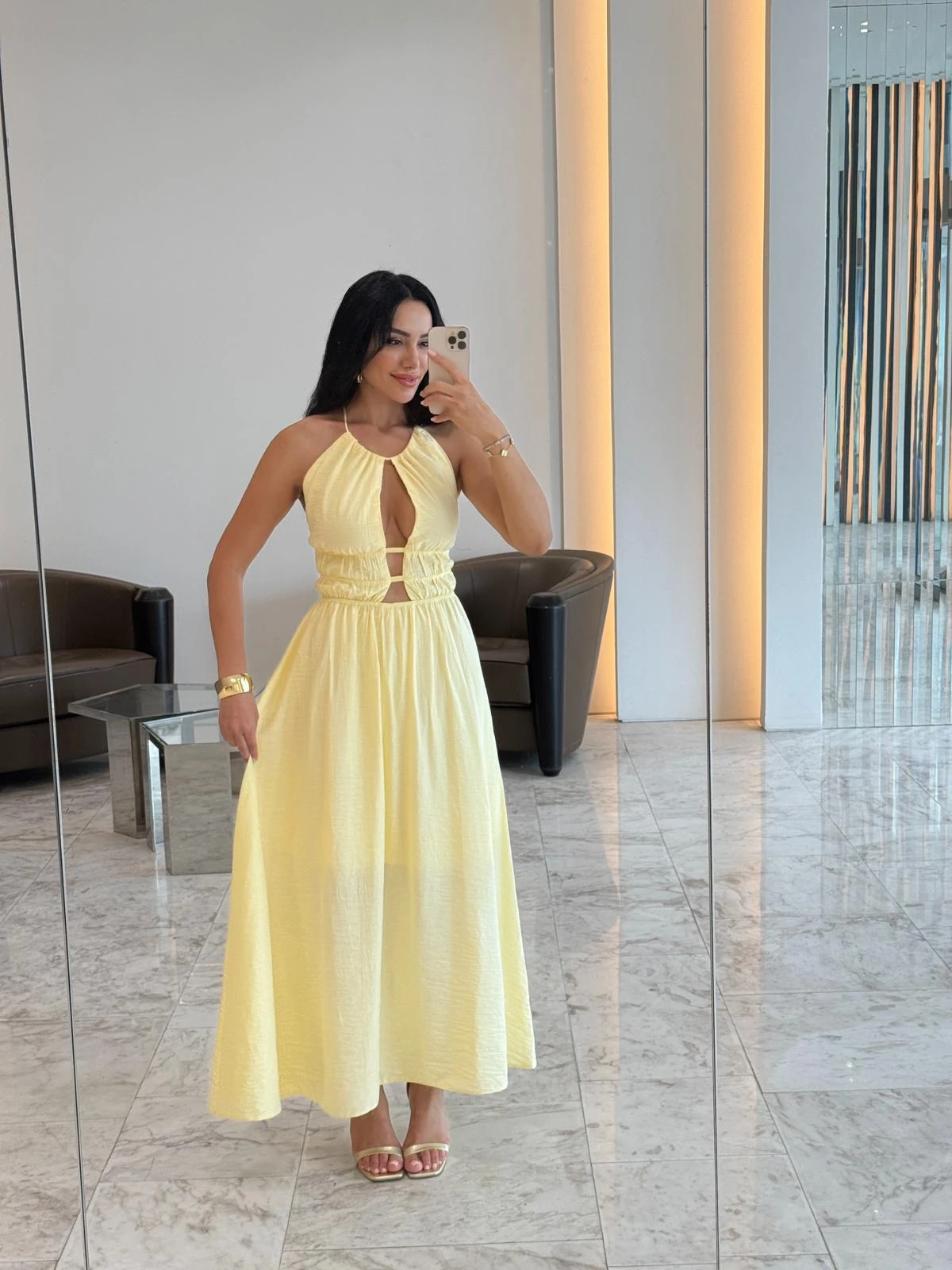 Sırt Dekolteli Toka Detay Elbise