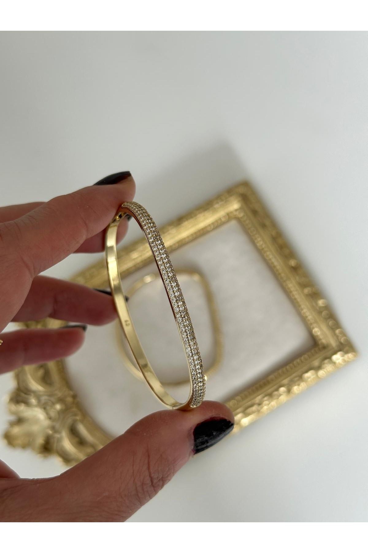 Gold 14K Gold Renkli  Taşlı Kelepçe