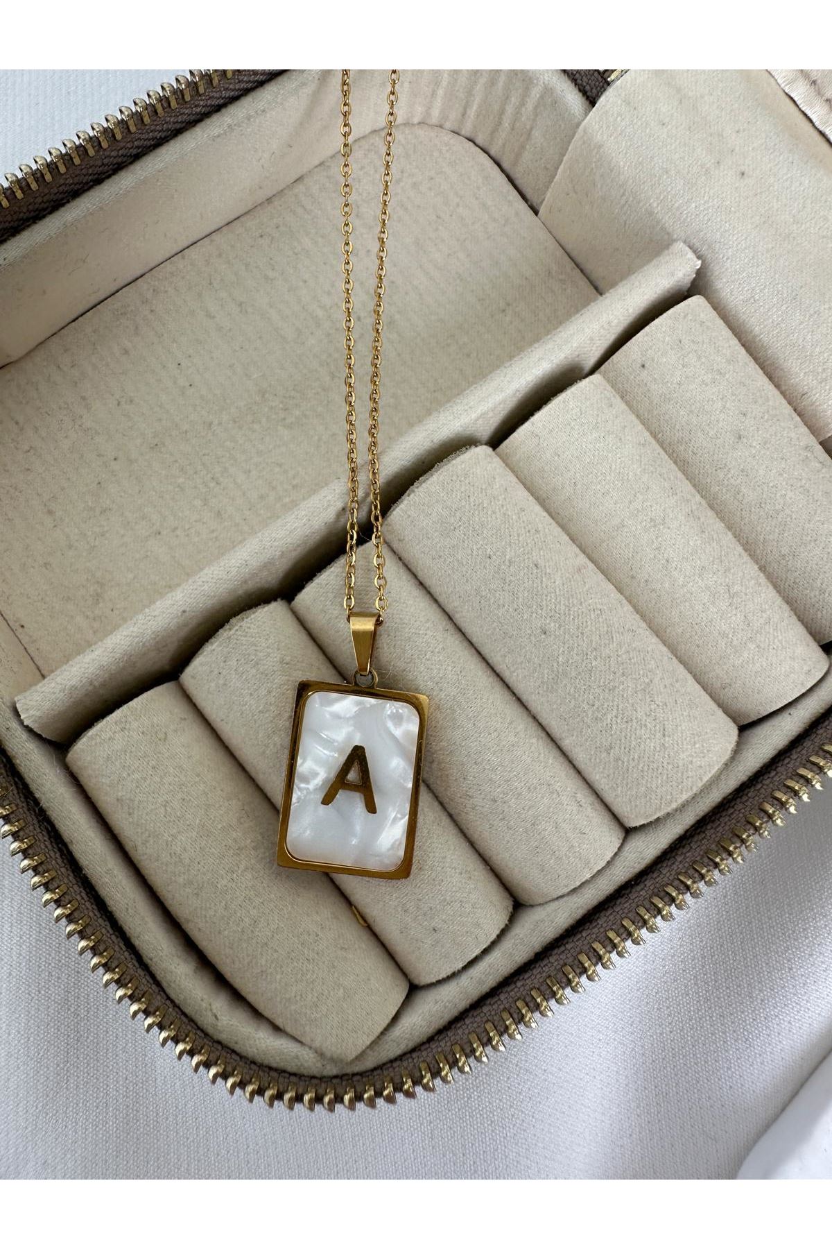 18K Rose Gold Renkli A Harf Kolye