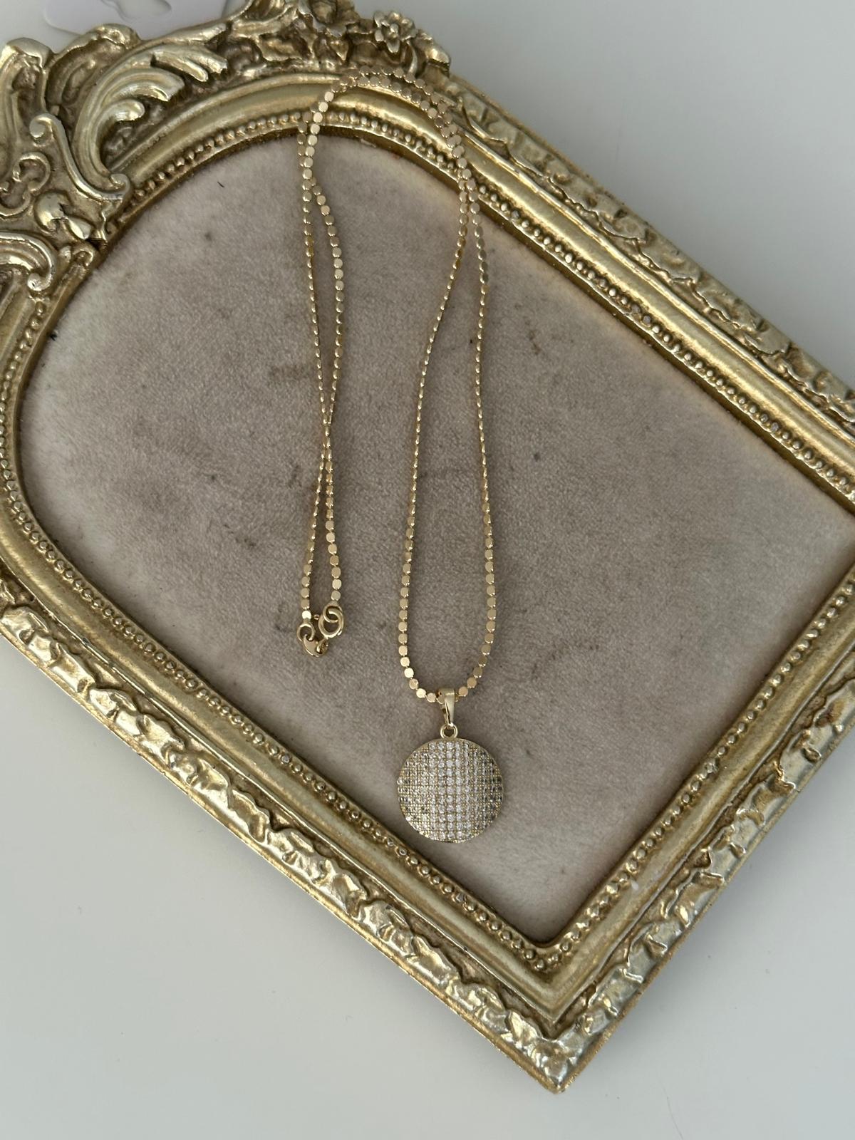 14K Gold Renkli Yuvarlak Montür Taşlı Pul Ezme Zincir Kolye