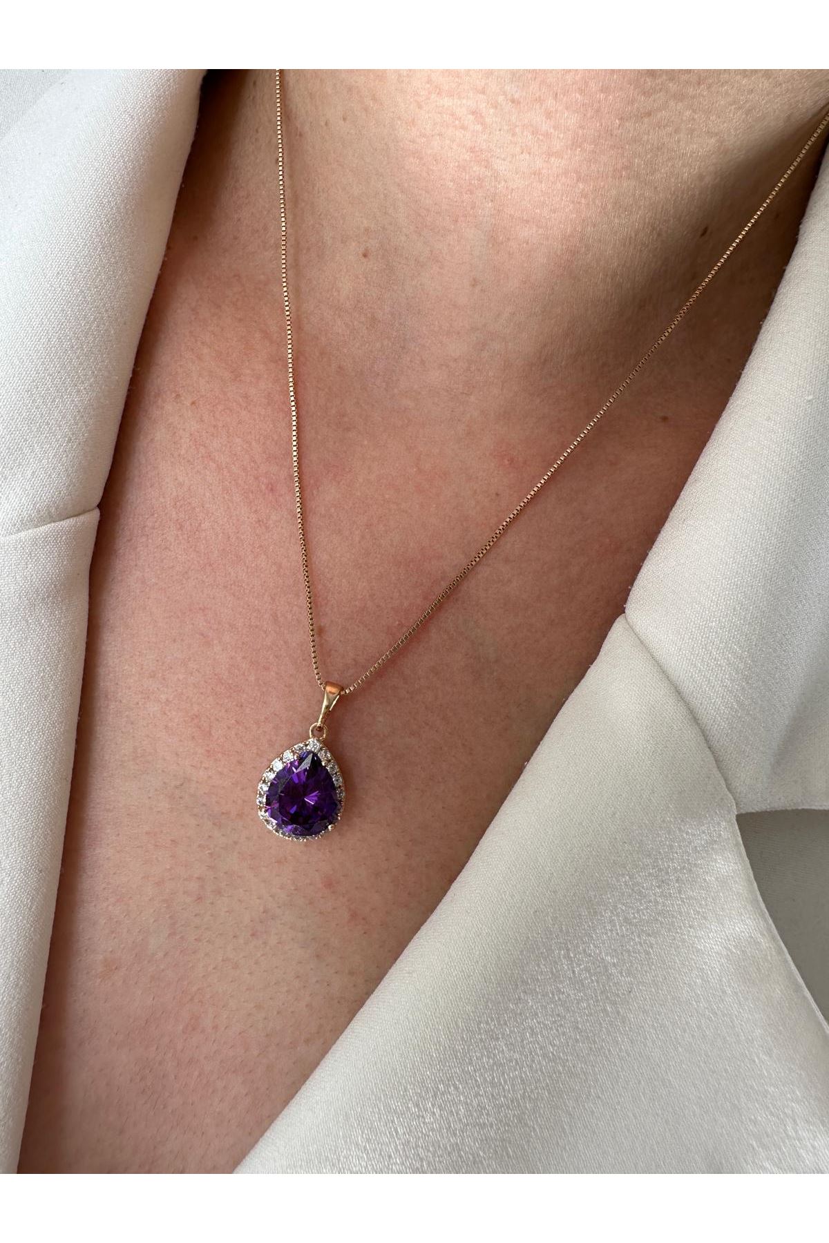 18K Rose Gold Renkli Mor Elmas Form Kolye