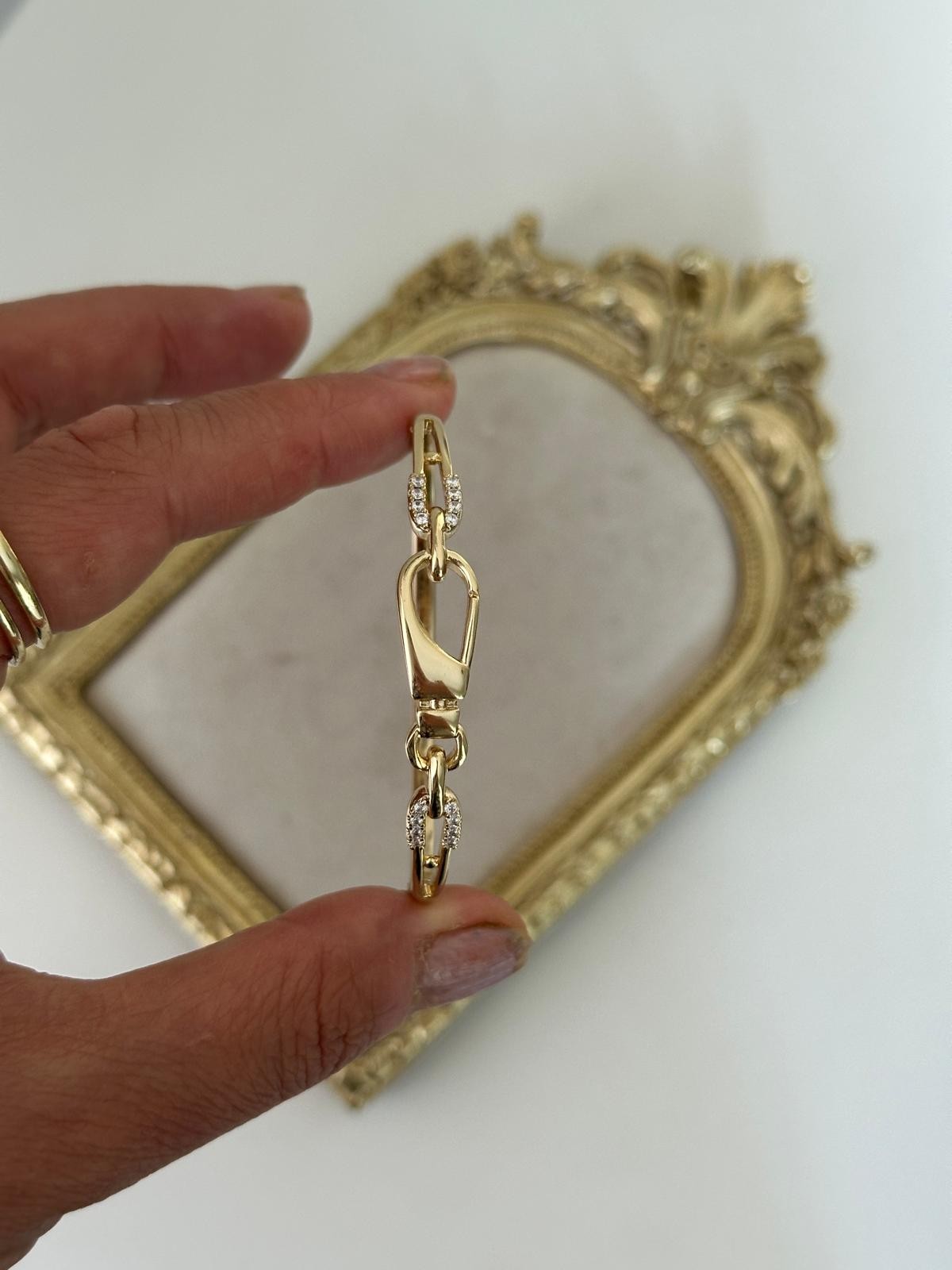 14K Gold Renkli Mormel Kilit Taşlı Kelepçe