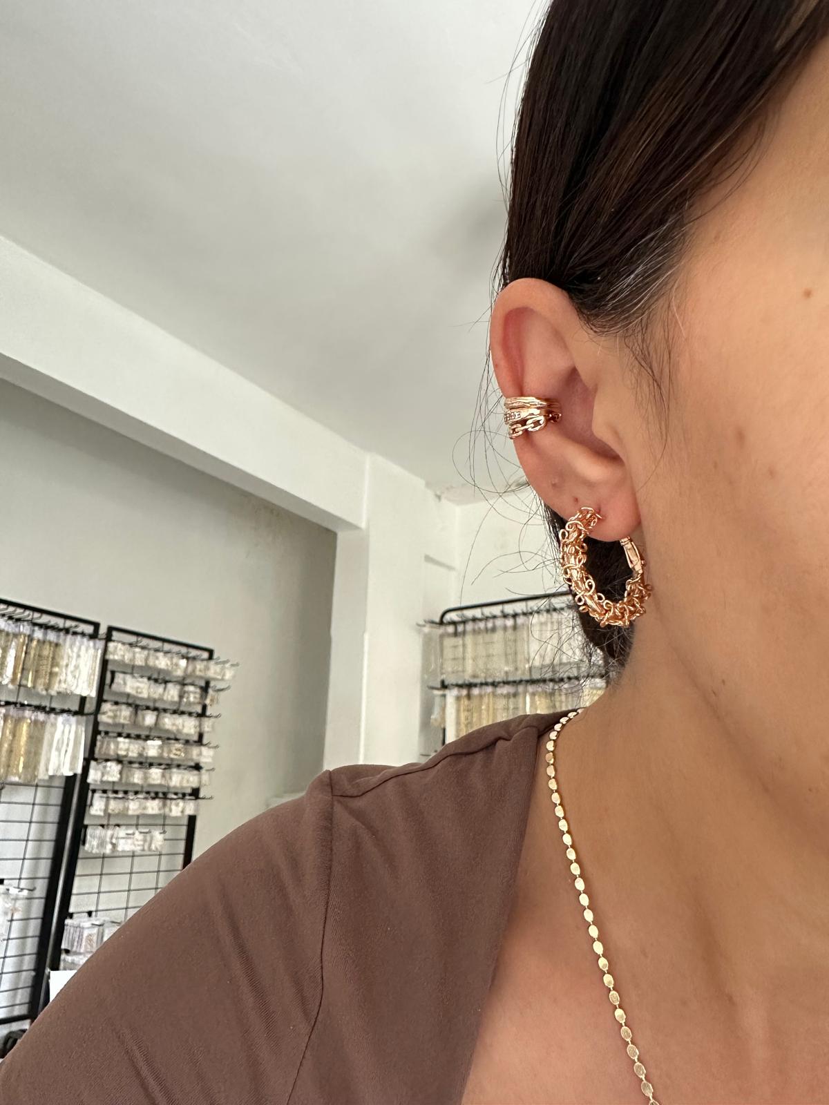 18K Gold Rose Sarmaşık Burgu Halka Küpe