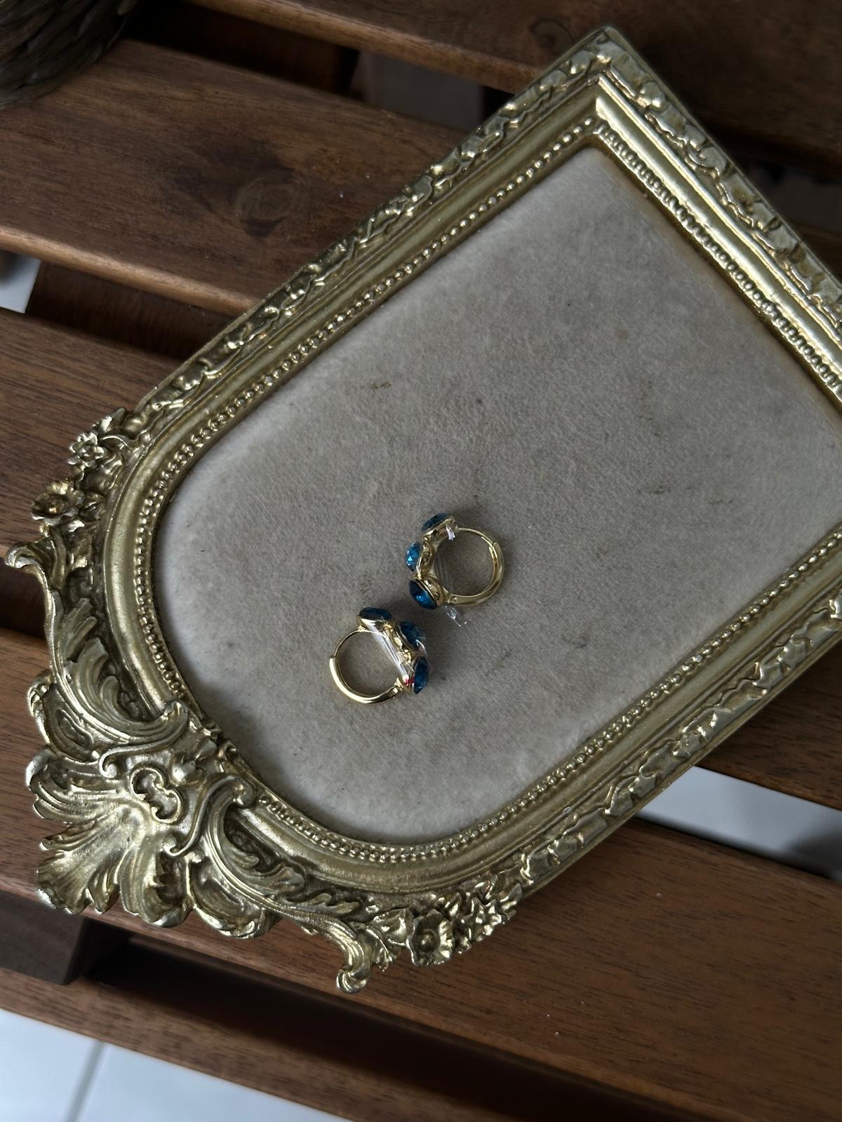 14K Gold Renkli Swaroski Mavi Üç Taşlı Küpe