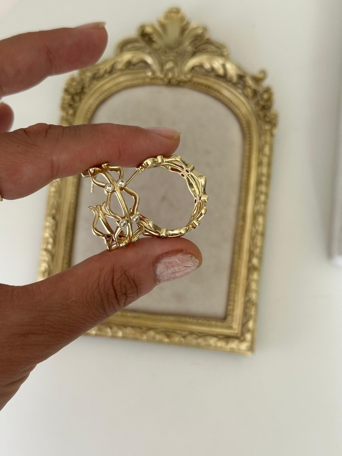 14K Gold Renkli Kelepçe Kesim Taşlı Küpe