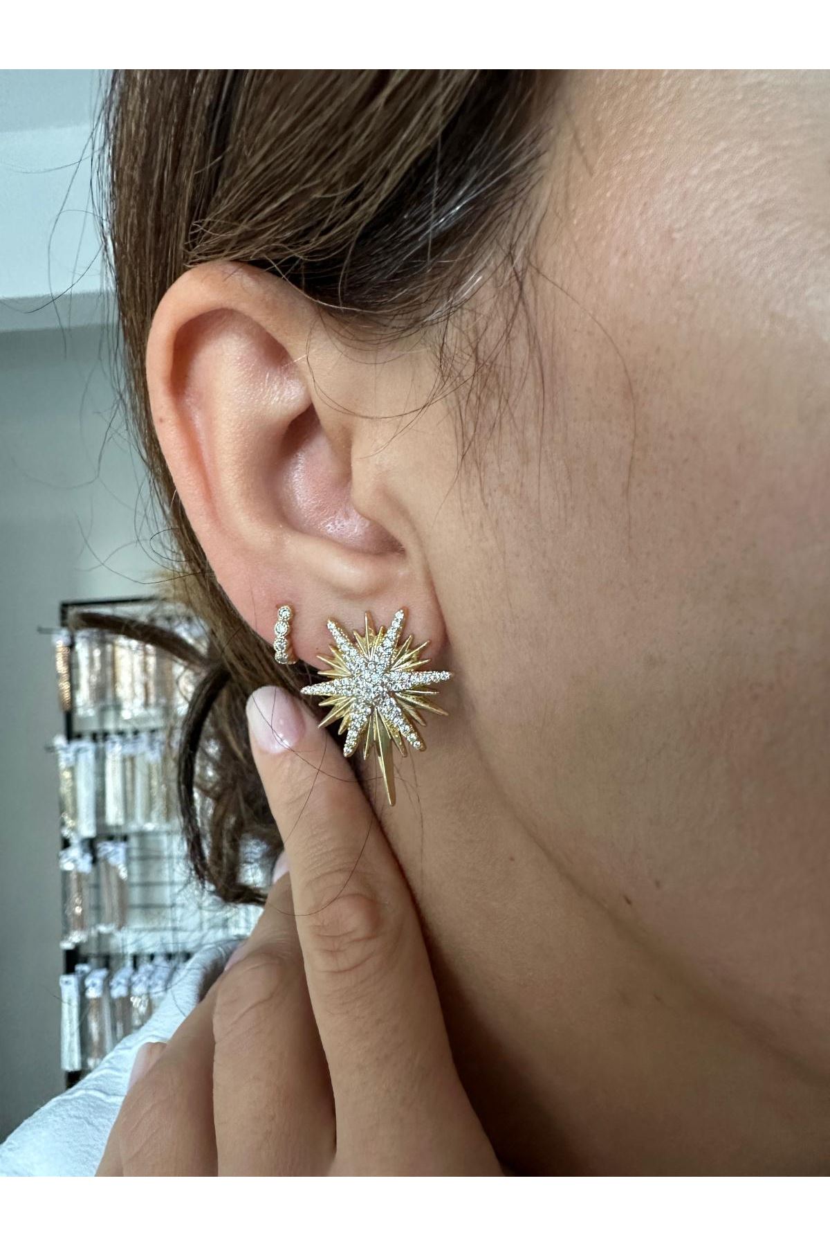 14K Gold Renkli  Kutup Yıldızı Star Küpe