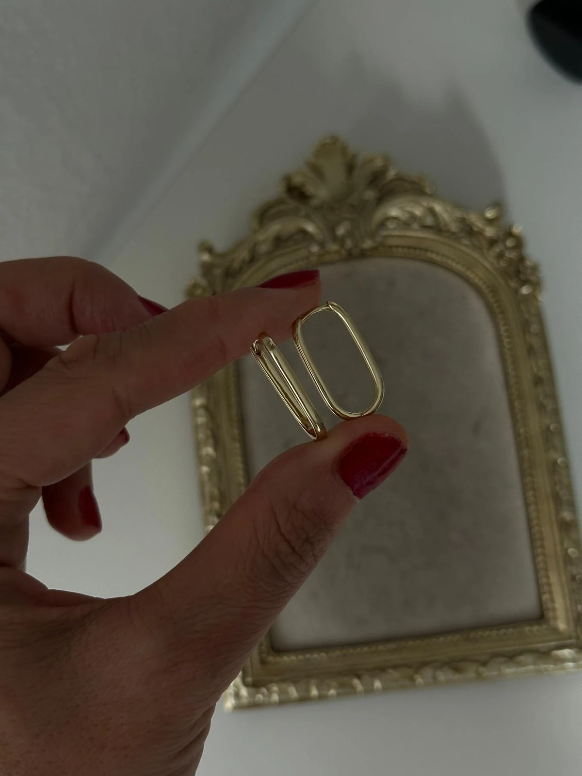 14K Gold Renkli Oval Lale Kesim Basıc Küpe