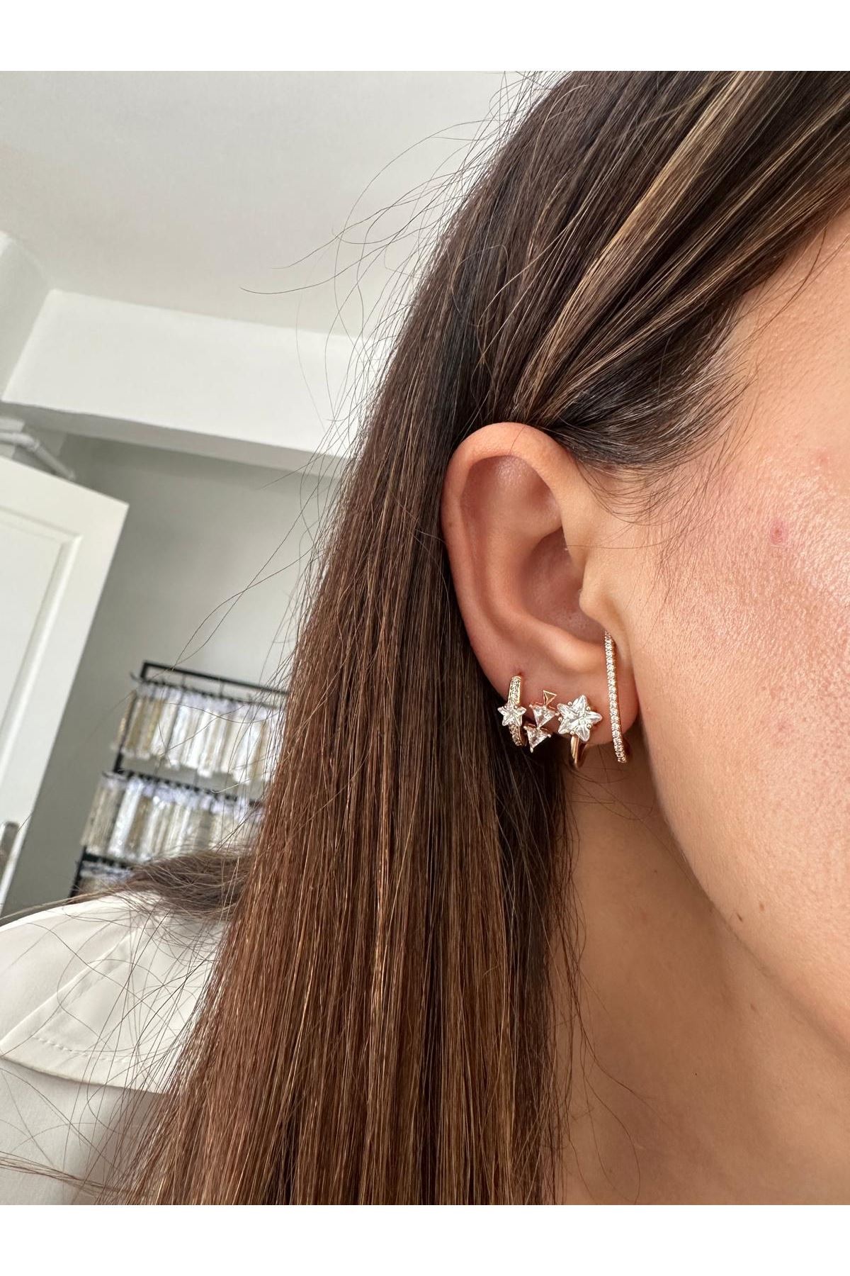 18K Rose Gold Renkli Kristal Taşlı Üçgen Kesim Küpe