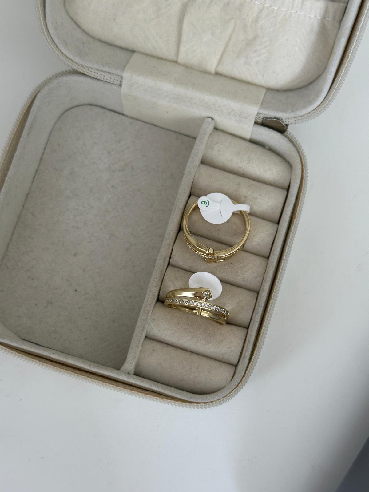 14K Gold Renkli Üçlü Görünüm Marka Tasarım Yüzük