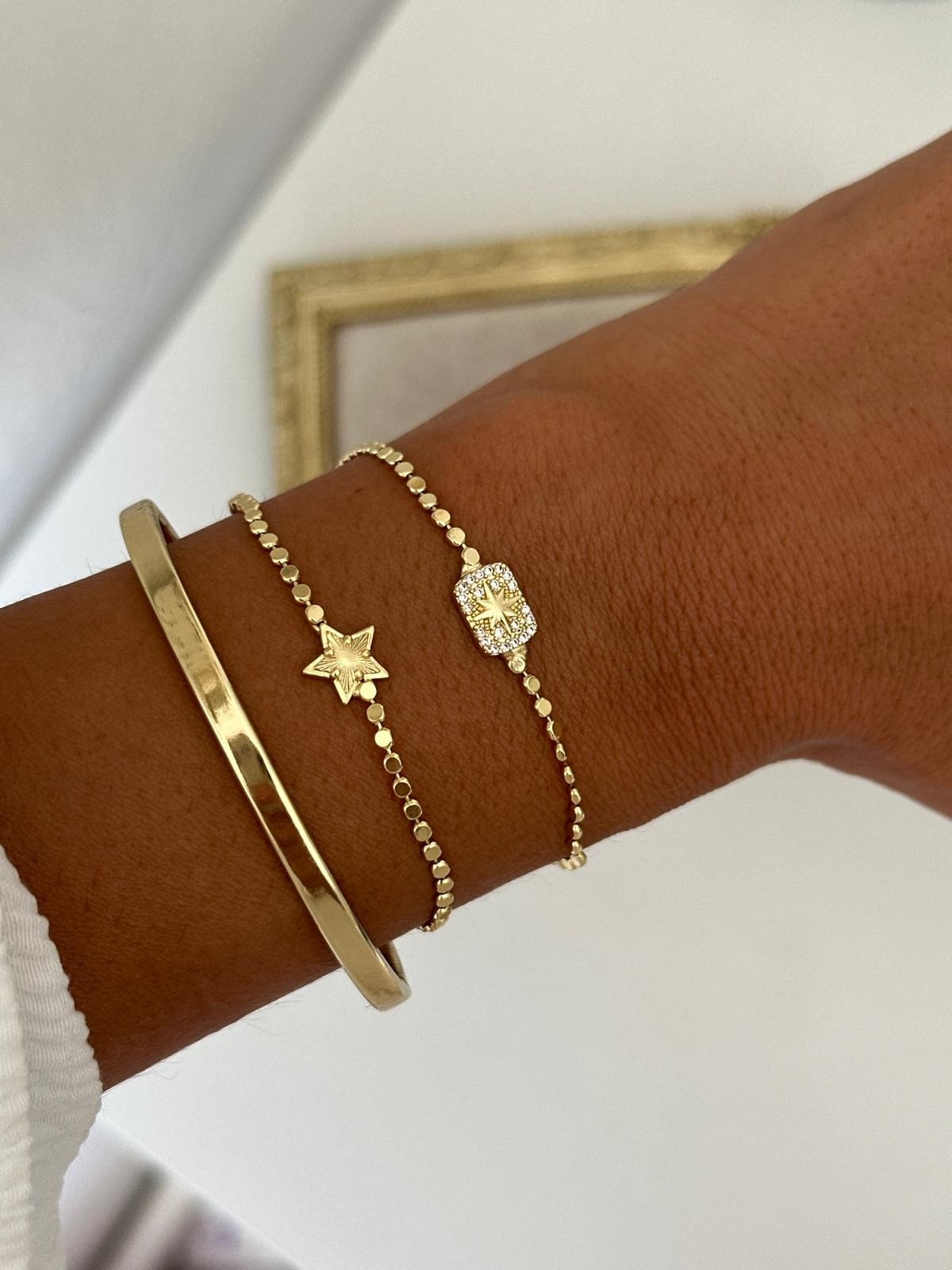 14K Gold Renkli Dikdörtgen Kesim Kutup Yıldızı Taşlı Pul Zincir Bileklik