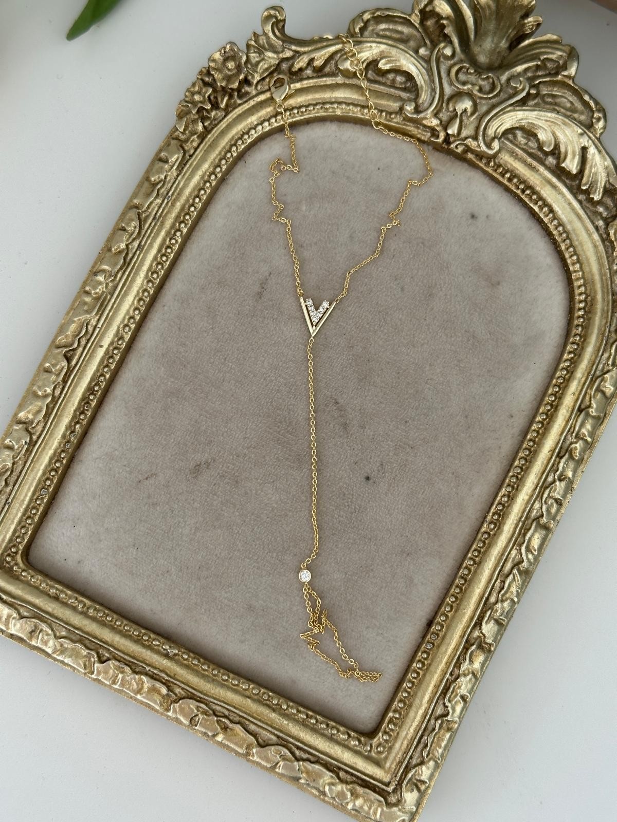 14K Gold Renkli V Kesim Şahmeran