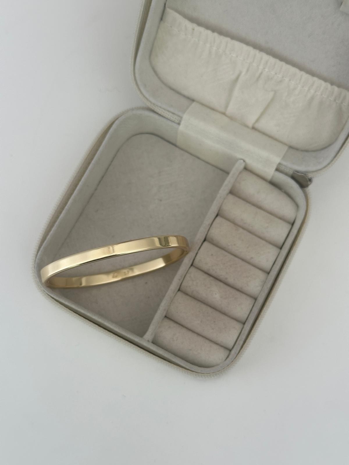 14K Gold Renkli Oval Ajda Kelepçe