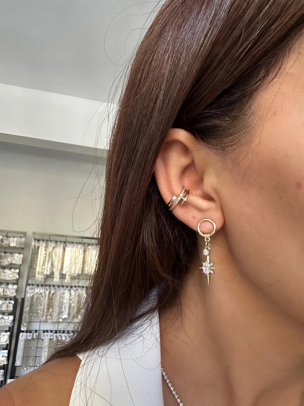 14K Gold Renkli Kutup Yıldızı Halka Kesim Oval Sarkıt Taşlı Tasarım Küpe