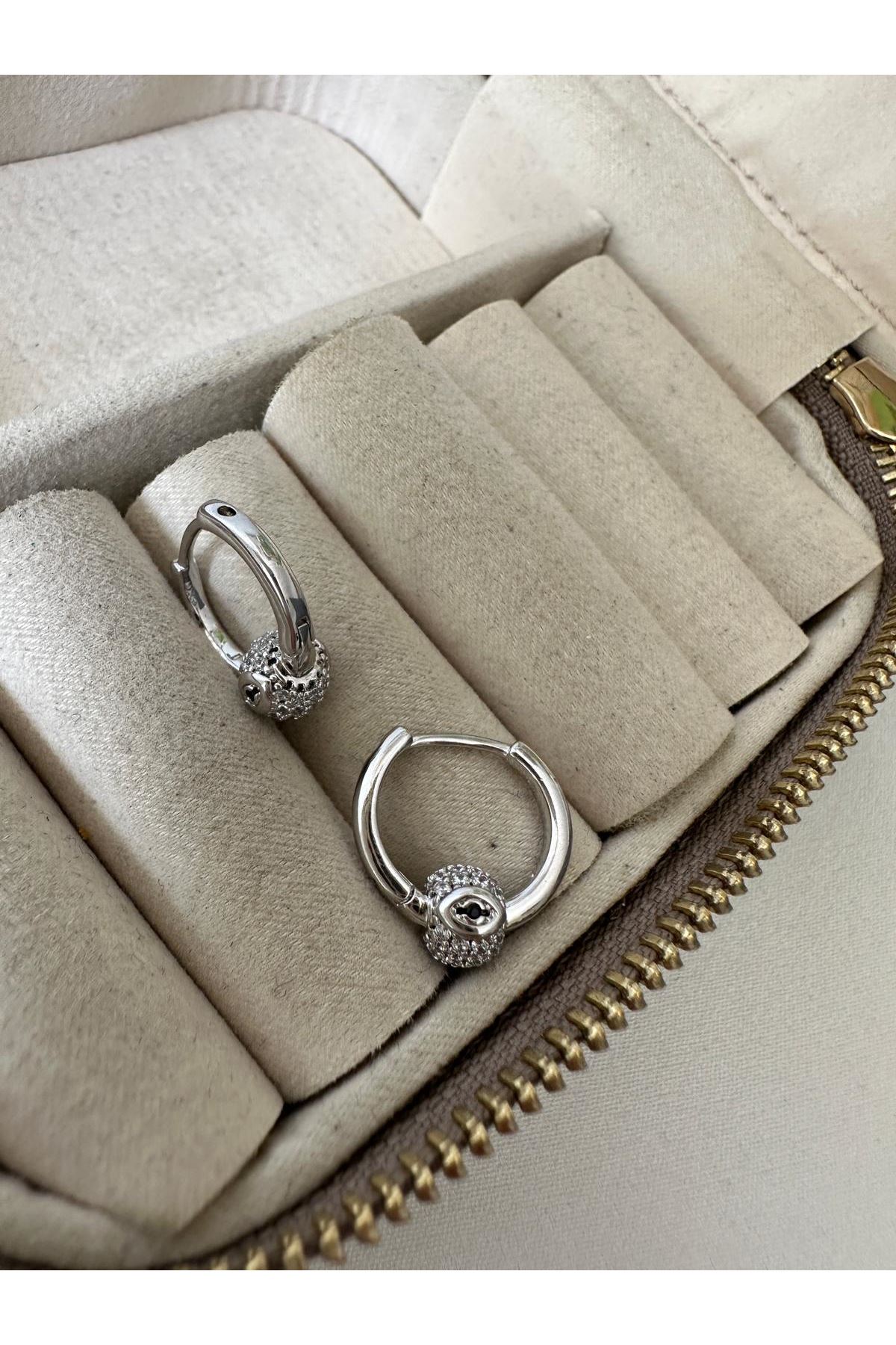 Gümüş Renkli Halka Sabit Pandora Taşlı Küpe