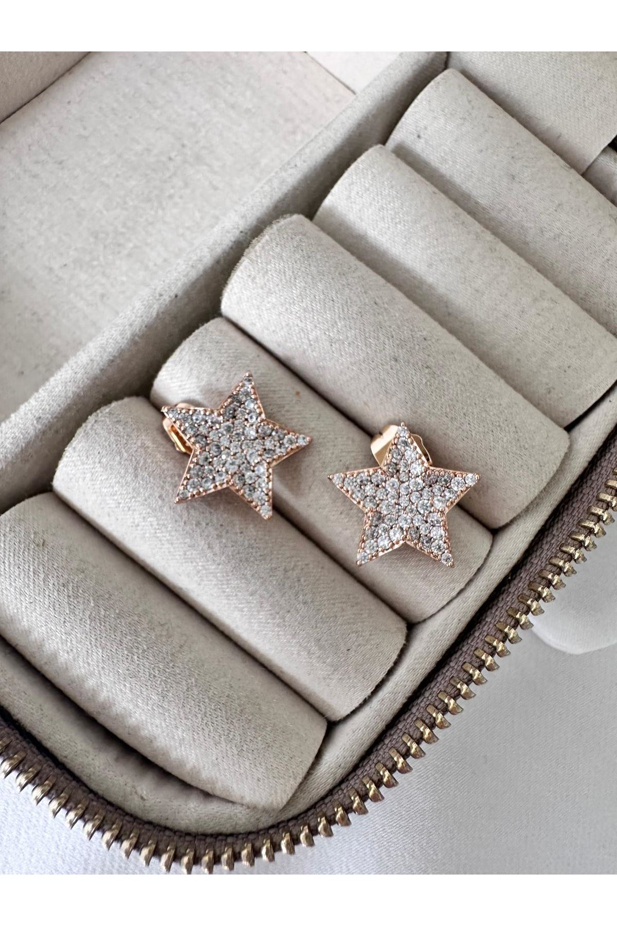 Yıldız Gömme Taş Küpe