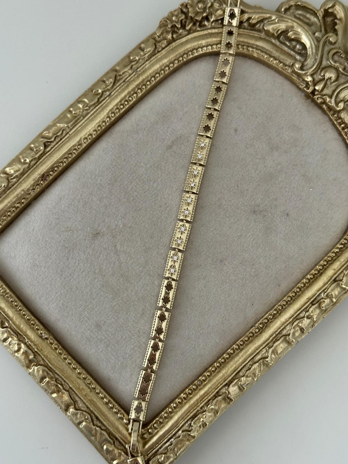 14K Gold Dikdörtgen Plaka Yıldız Taşlı Bileklik